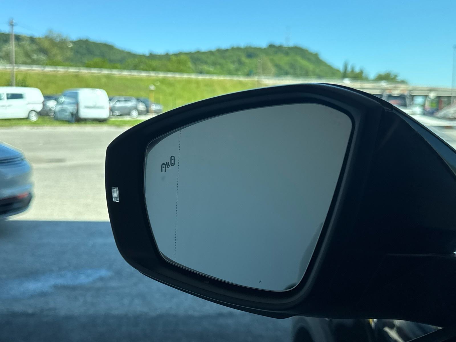VW T-Roc 1,0 TSI Design 2021.; Nije uvoz; Xenon+LED; Alu; 1. vl.;, fotografija 15