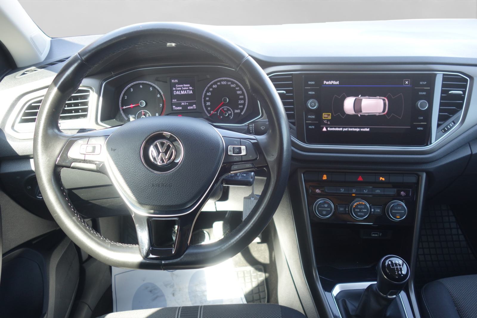 VW T-Roc 1,0 TSI Design, fotografija 13