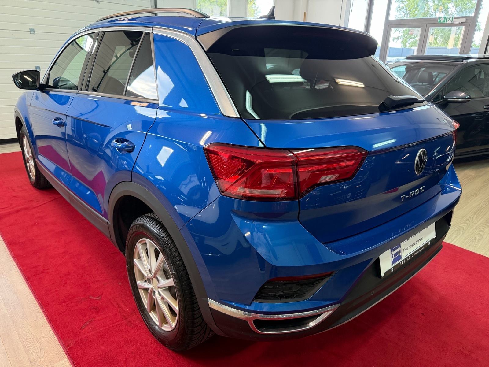 VW T-Roc 1,0 TSI *HR AUTO, REGISTRIRAN, 2 SETA, ACC, BLIND, LANE*, fotografija 3