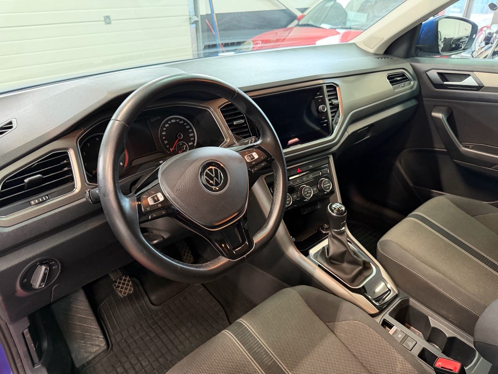 VW T-Roc 1,0 TSI *HR AUTO, REGISTRIRAN, 2 SETA, ACC, BLIND, LANE*, fotografija 9