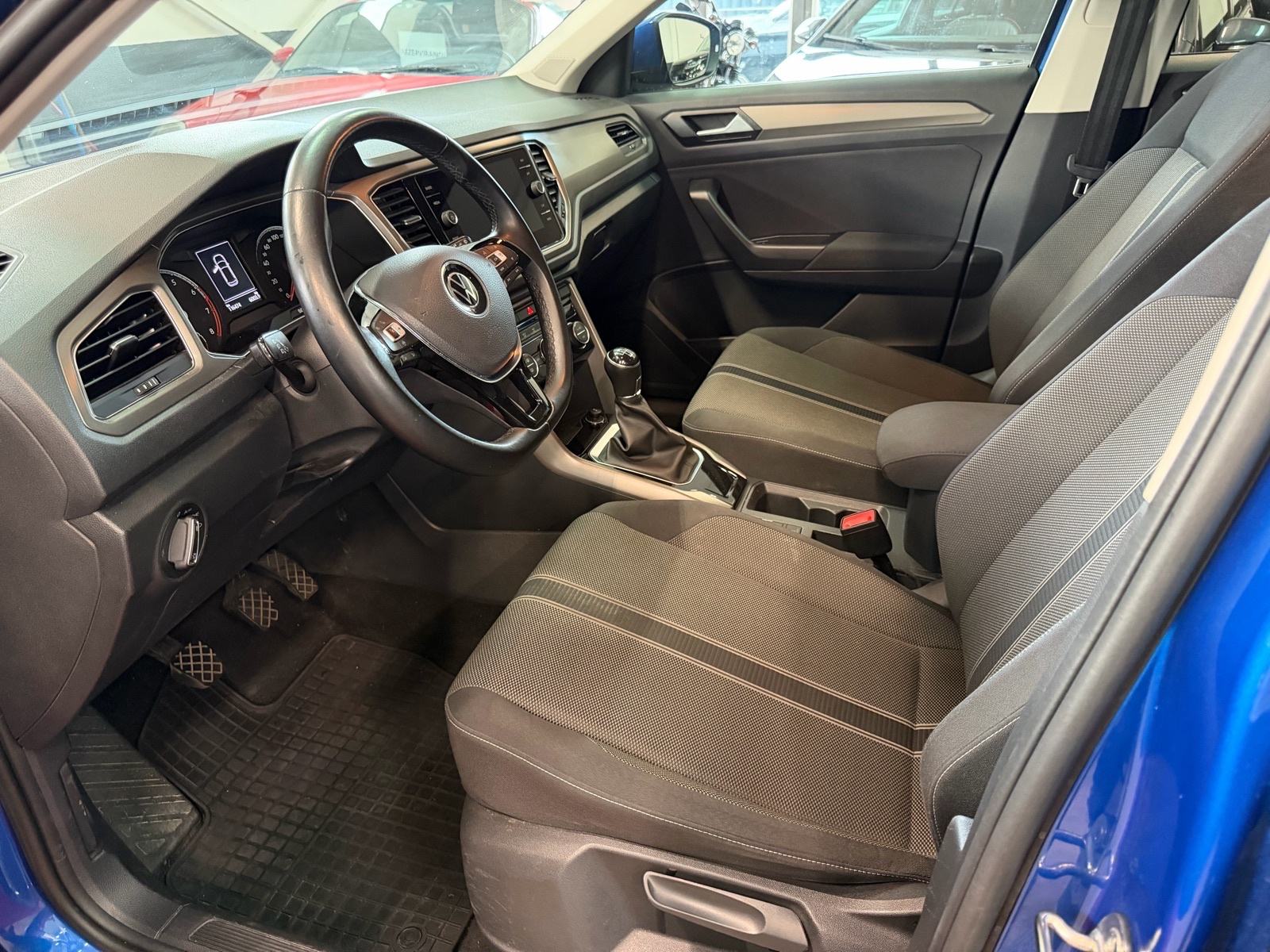 VW T-Roc 1,0 TSI *HR AUTO, REGISTRIRAN, 2 SETA, ACC, BLIND, LANE*, fotografija 7