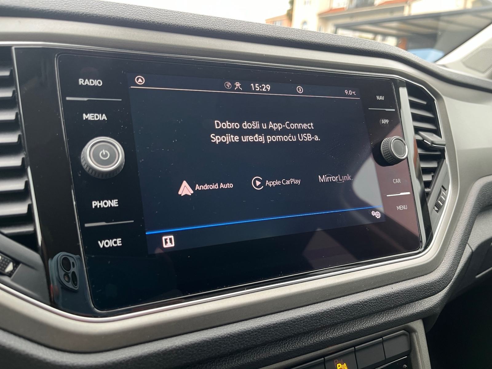 ✨VW T-Roc 1.0 TSI✨ | 110 KS |HR auto | Design | LED | App-Connect, fotografija 20