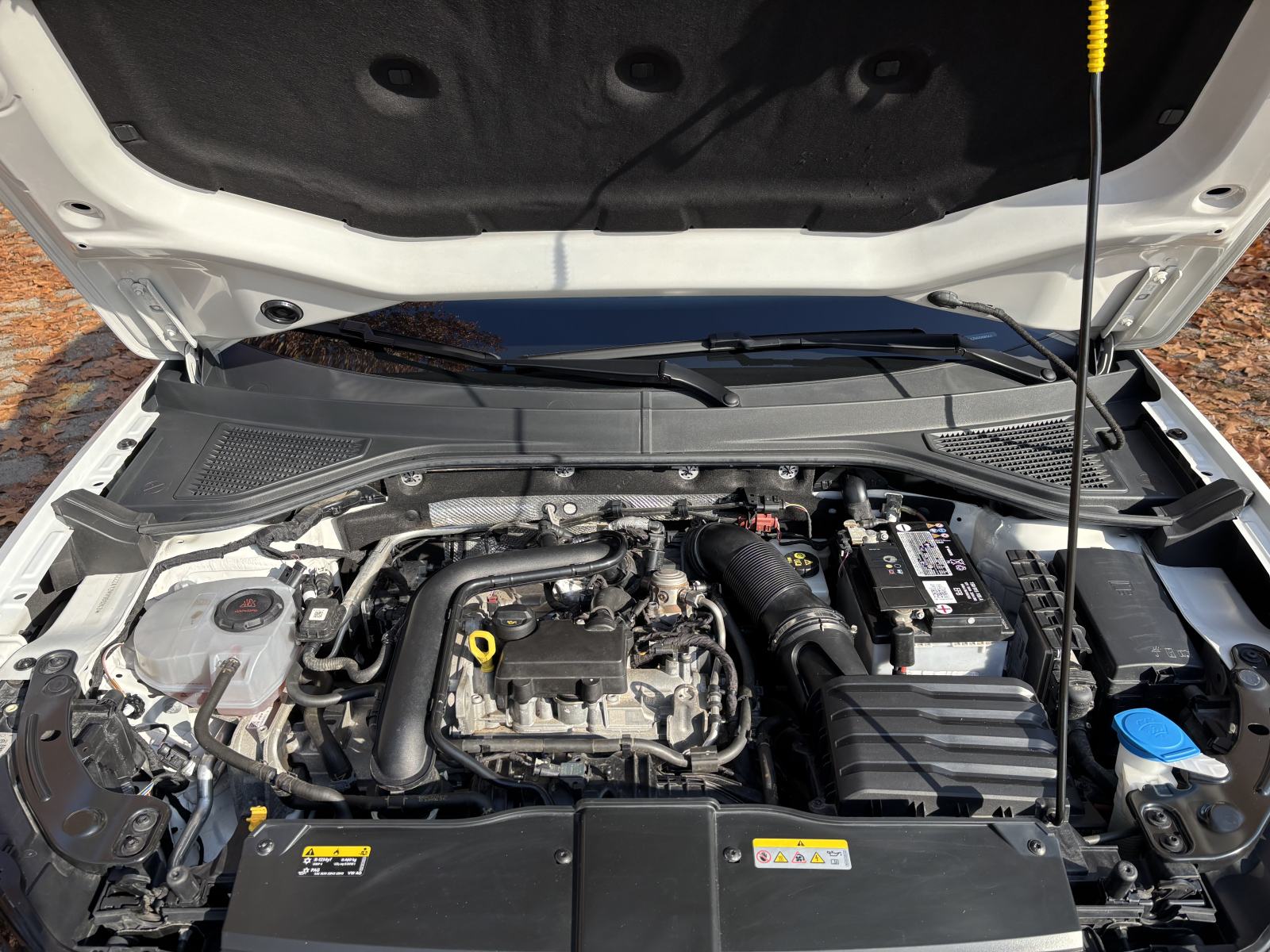 VW T-Roc 1,0 TSI, prodaja zbog zdravstvenog problema, detalji u opisu, fotografija 12