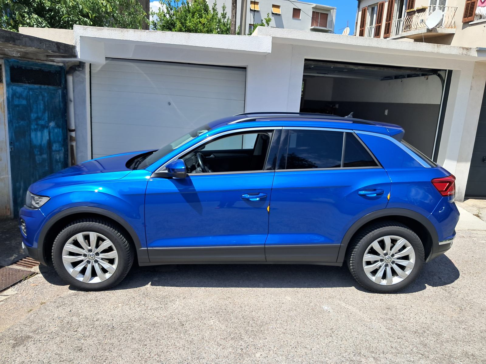 VW T-ROC 1,0 TSI DESIGN, HR AUTO, pogled izvana - slika 3