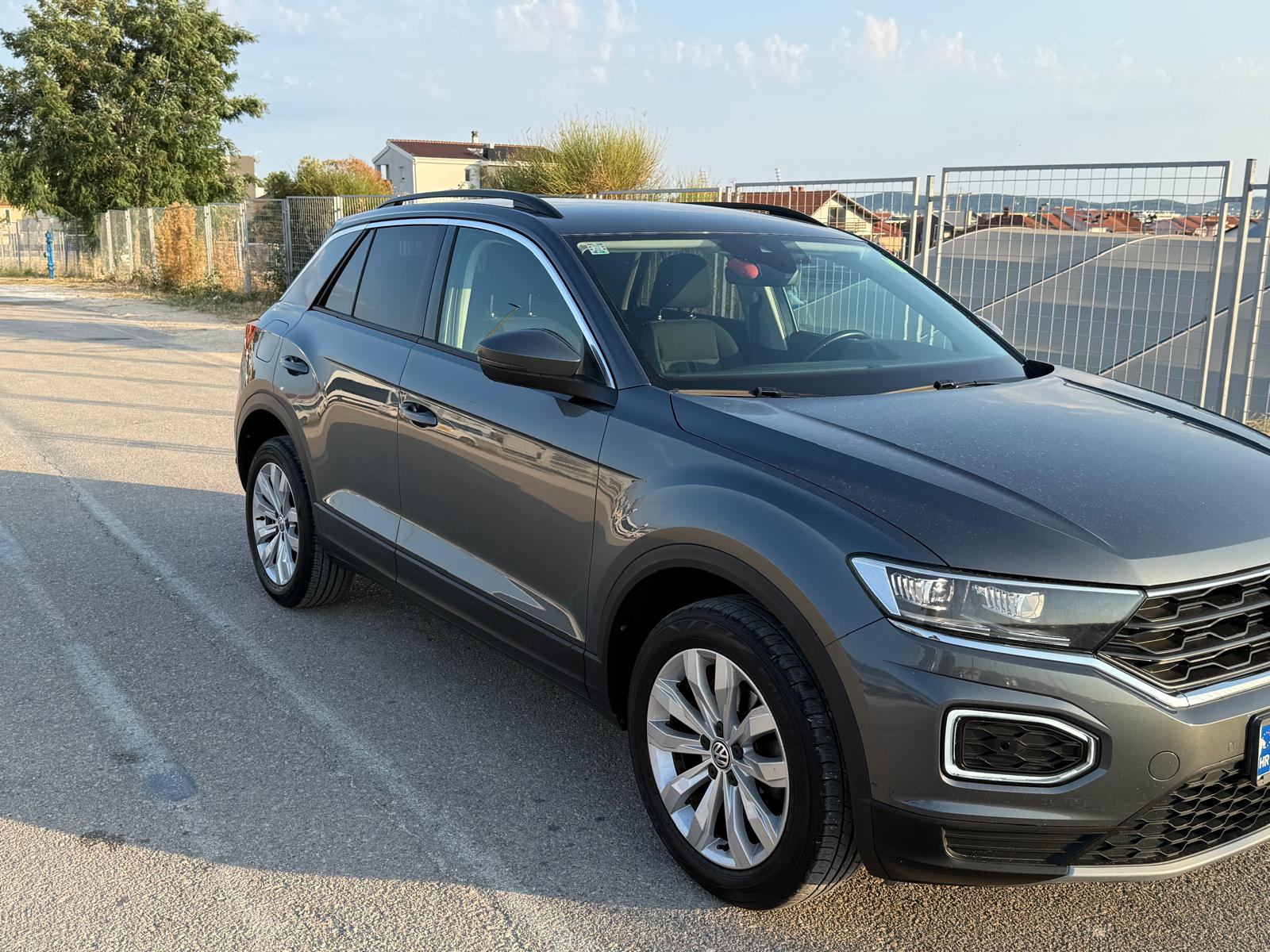 VW T-Roc 1,0 TSI, fotografija 9