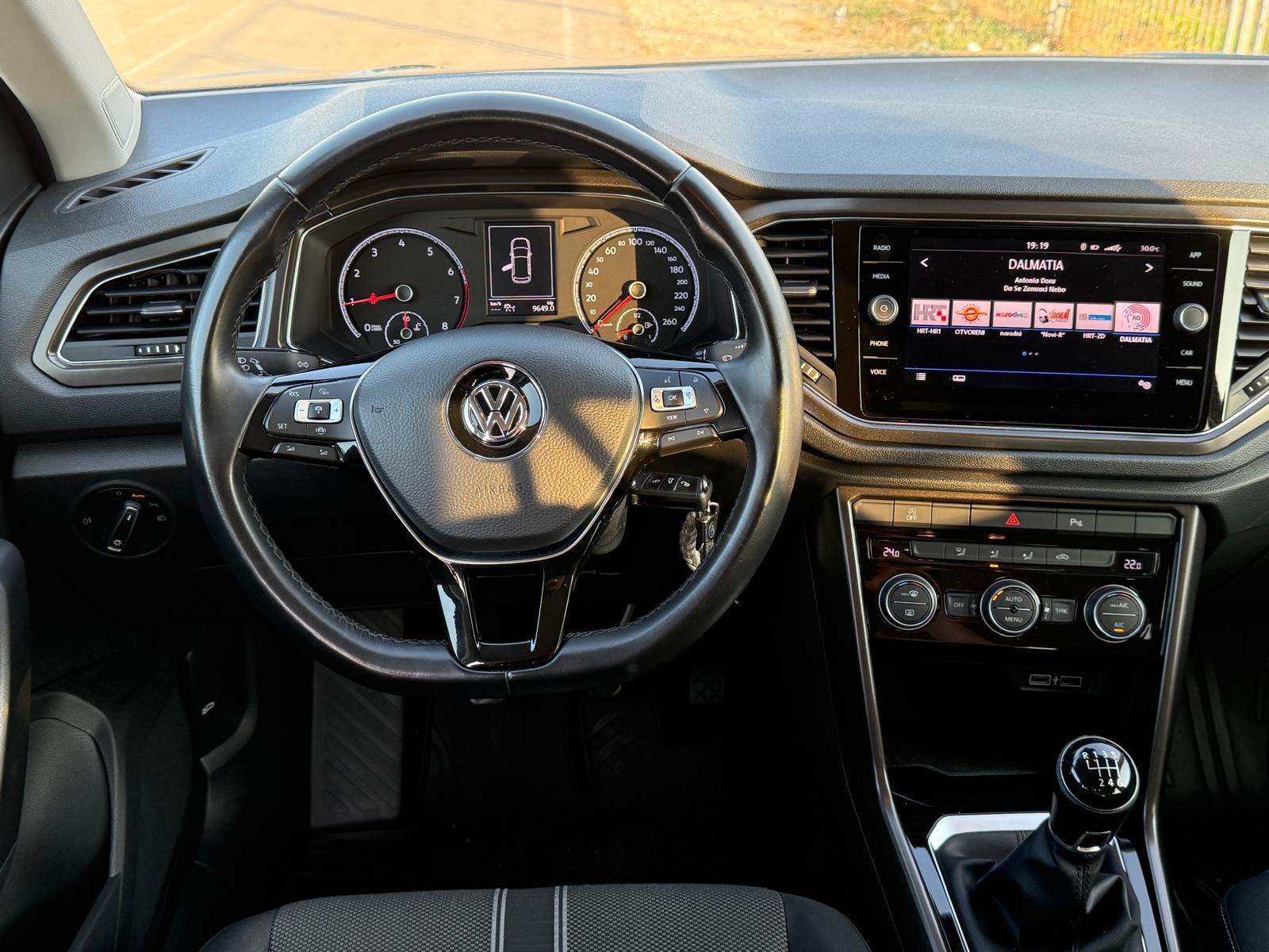 VW T-Roc 1,0 TSI, fotografija 11