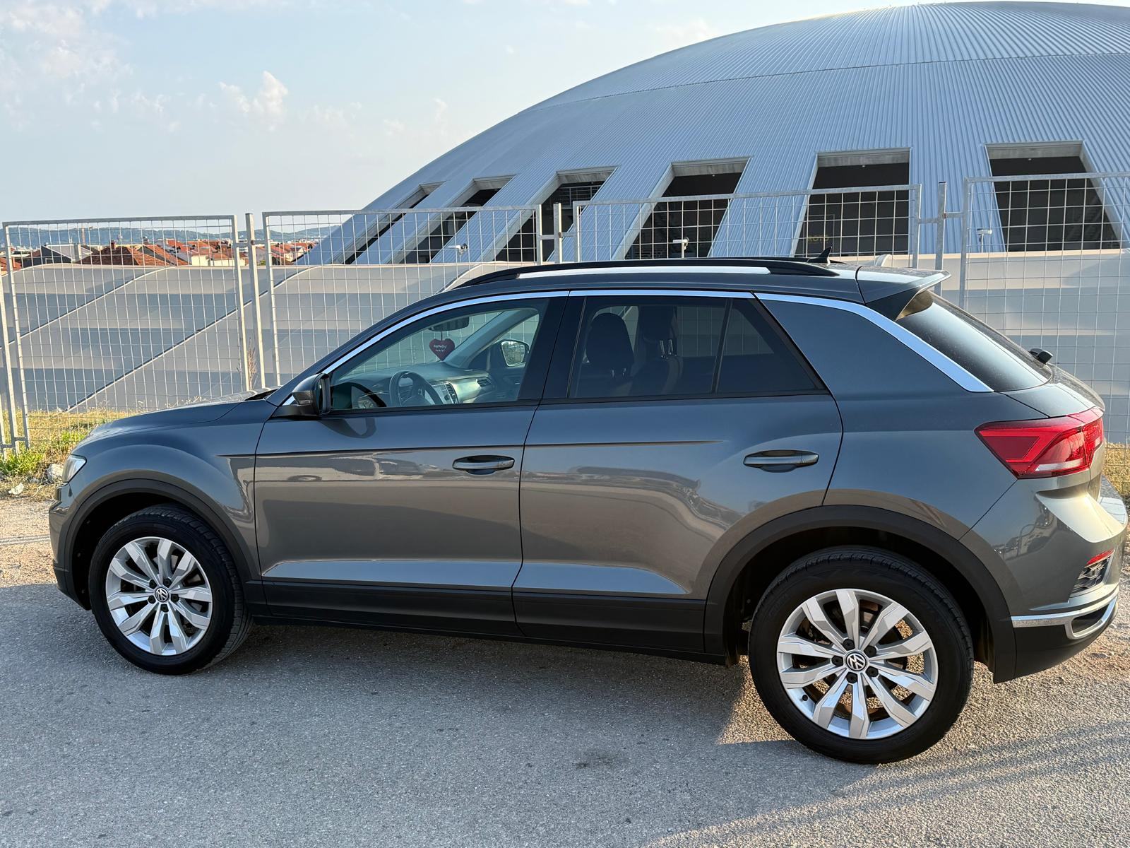 VW T-Roc 1,0 TSI, fotografija 12