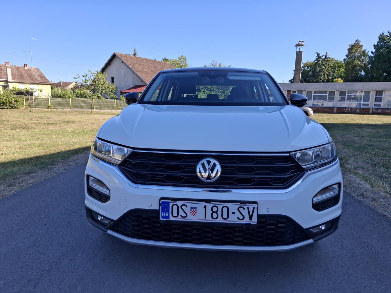 VW T-Roc 1,0 TSI, fotografija 5
