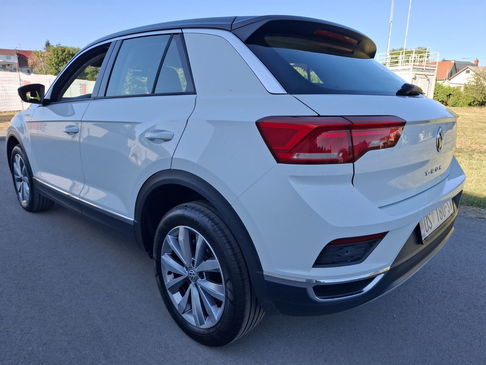 VW T-Roc 1,0 TSI, fotografija 4
