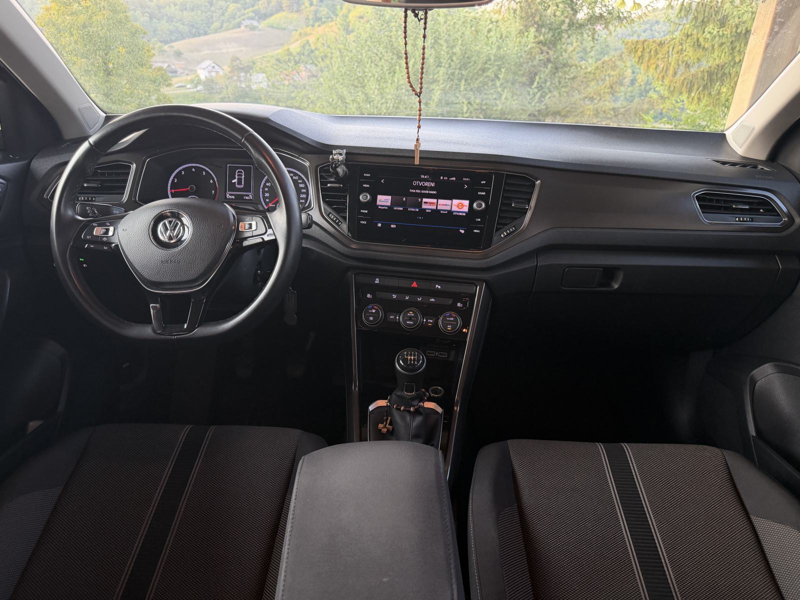 VW T-Roc 1,0 TSI, fotografija 7
