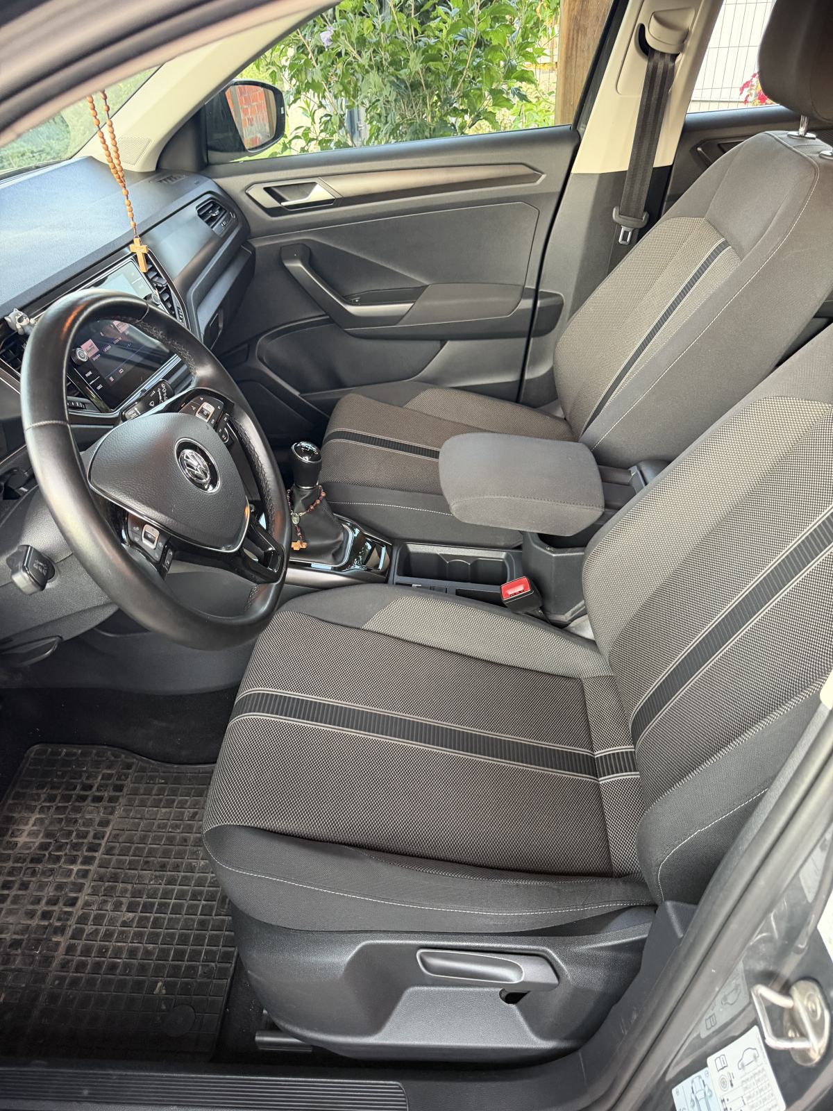 VW T-Roc 1,0 TSI, fotografija 9