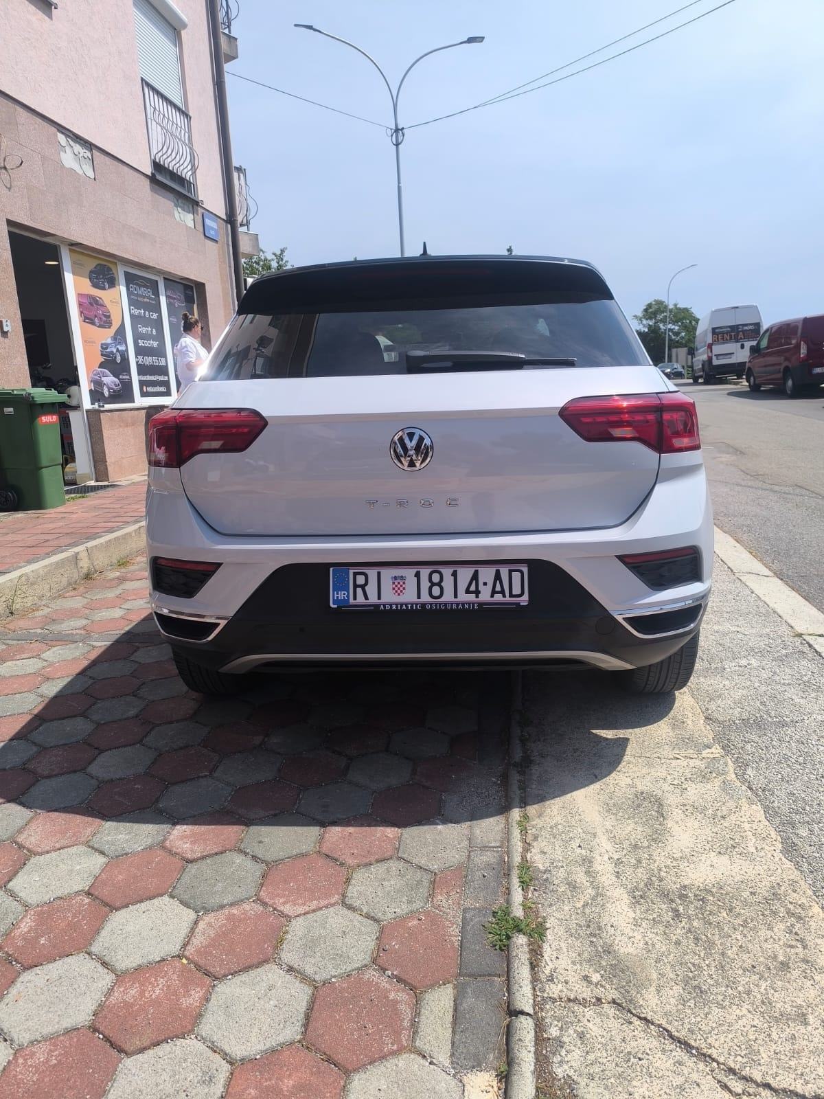 VW T-Roc 1,0 TSI, fotografija 5