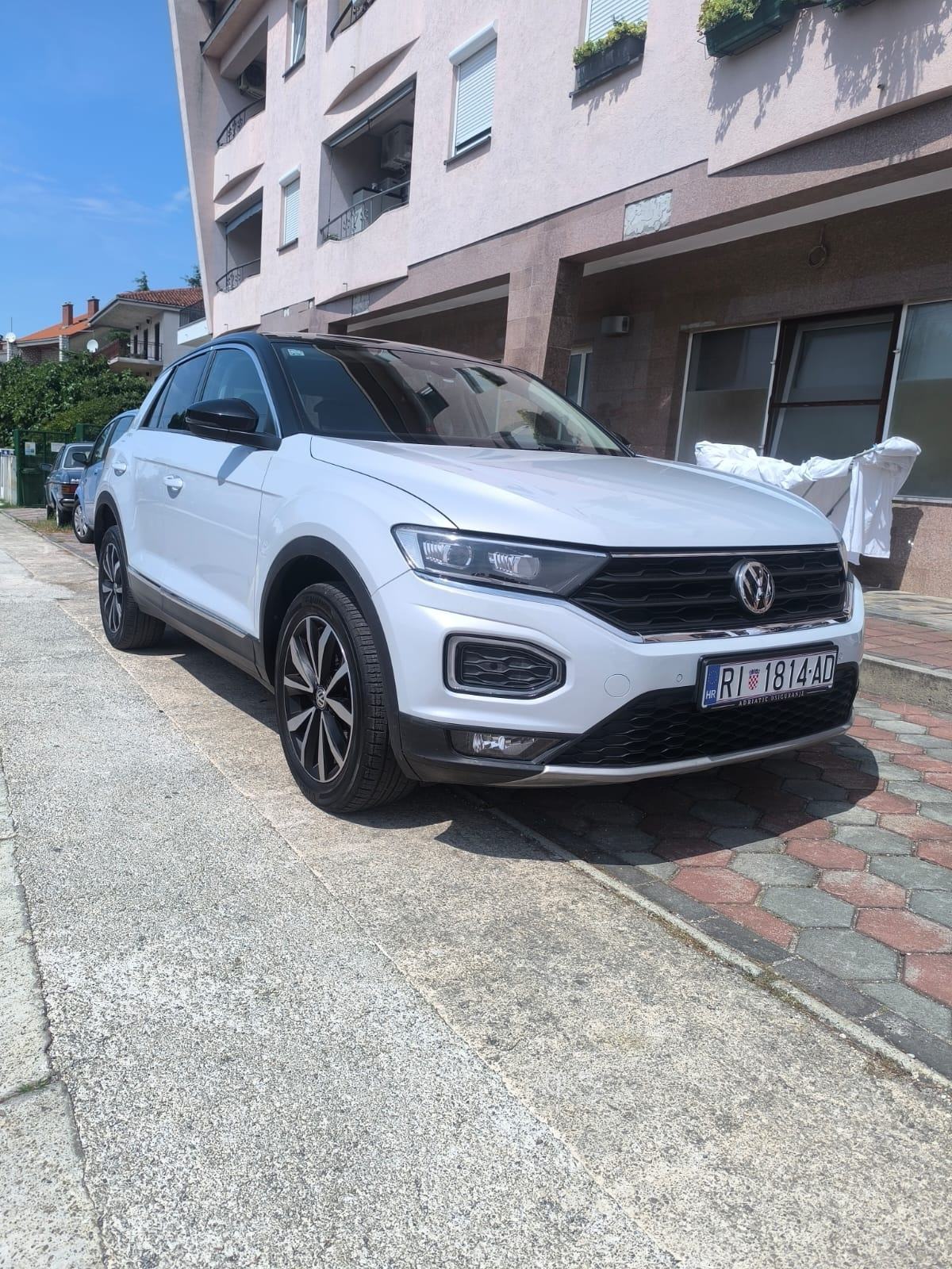 VW T-Roc 1,0 TSI, fotografija 2