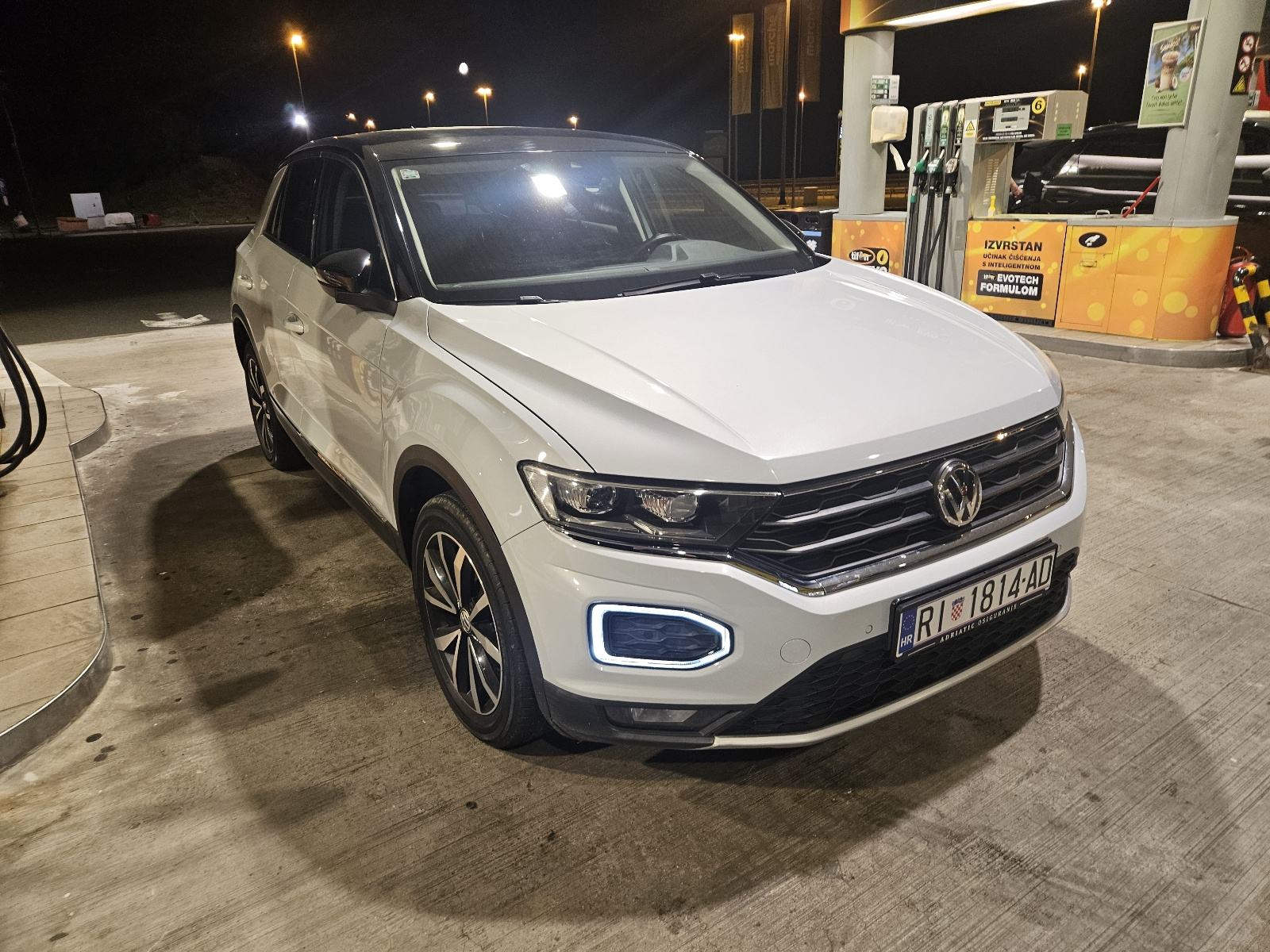 VW T-Roc 1,0 TSI, fotografija 11