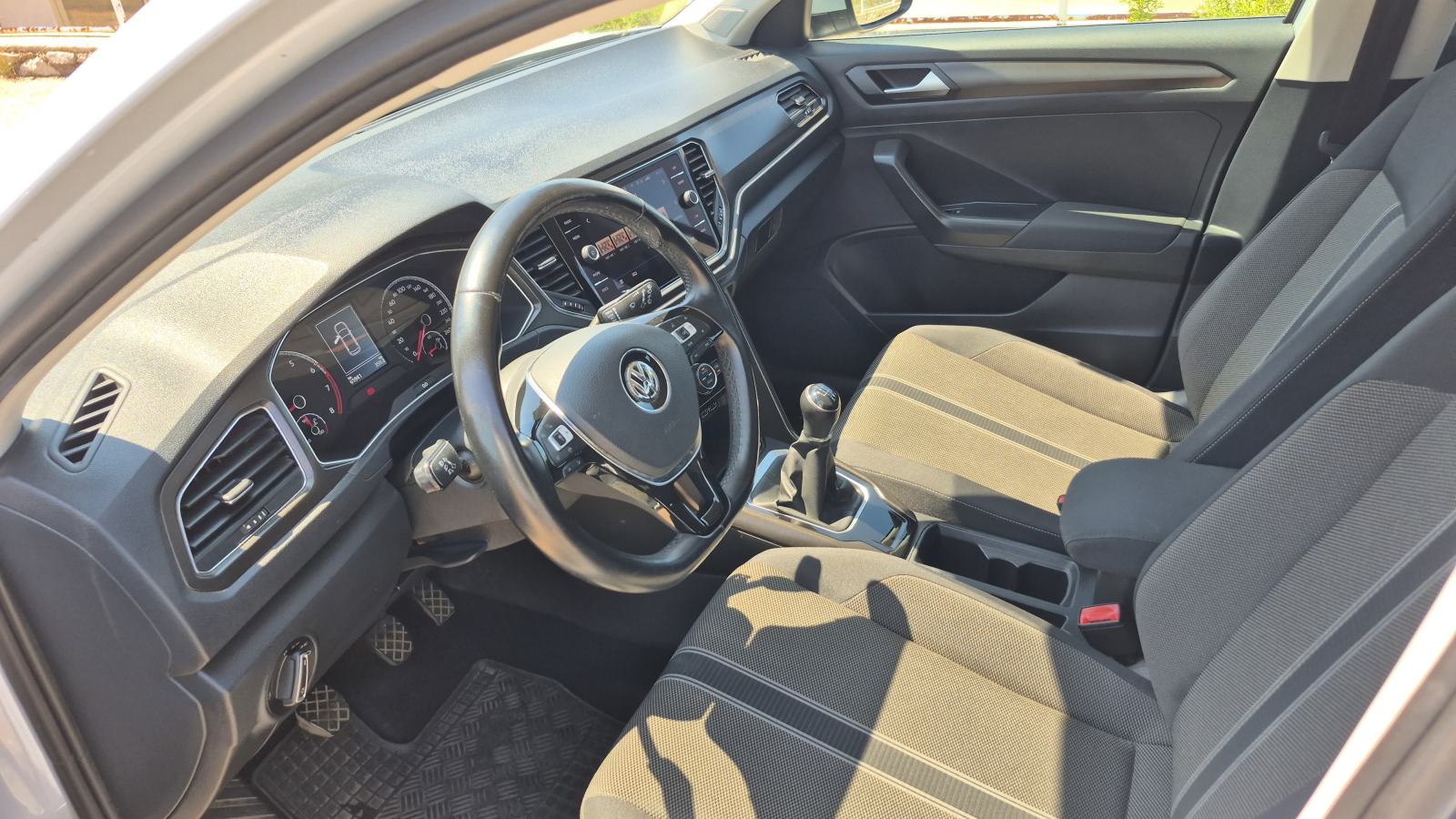 VW T-Roc 1,0 TSI, fotografija 12