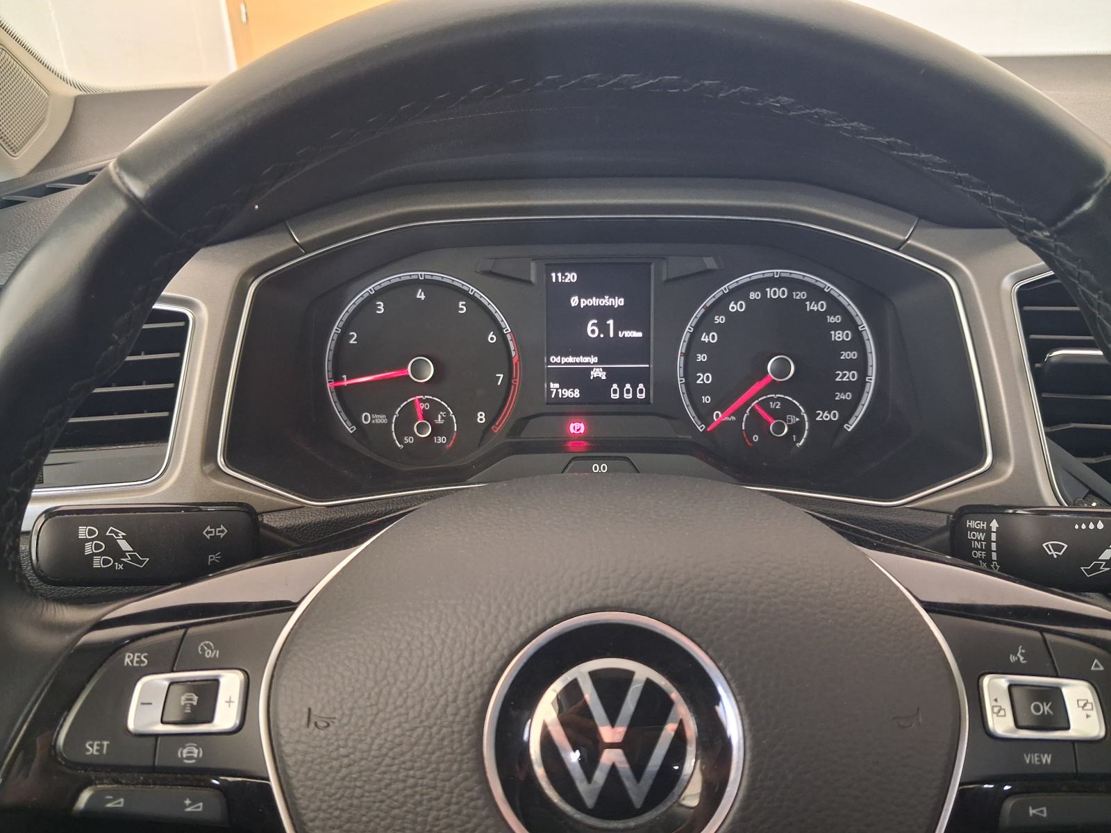 VW T-Roc 1,0 TSI, fotografija 9