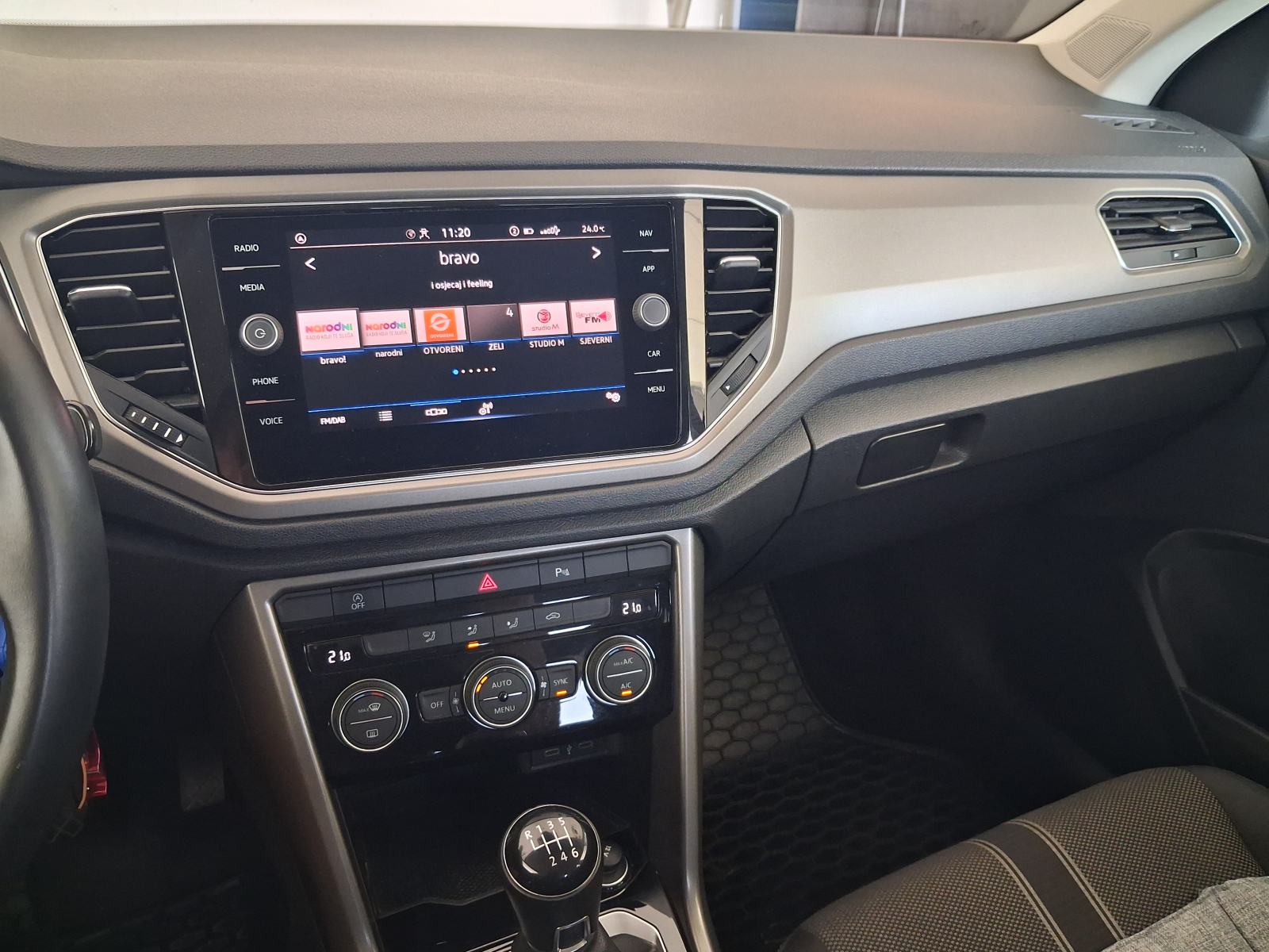 VW T-Roc 1,0 TSI, fotografija 10