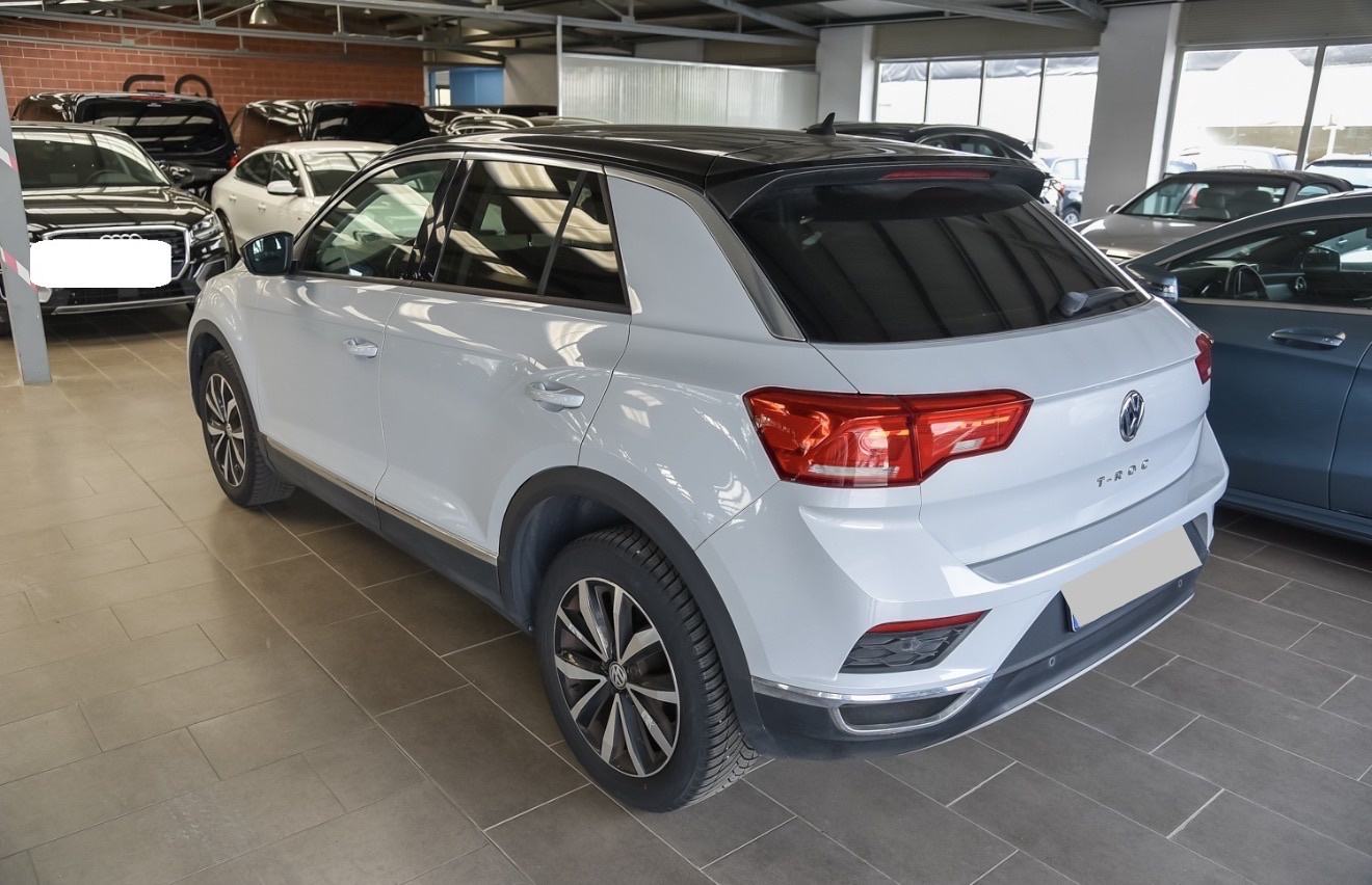 VW T-Roc 1,0 TSI ⭐️VIRTUAL⭐️MATRIX, fotografija 3