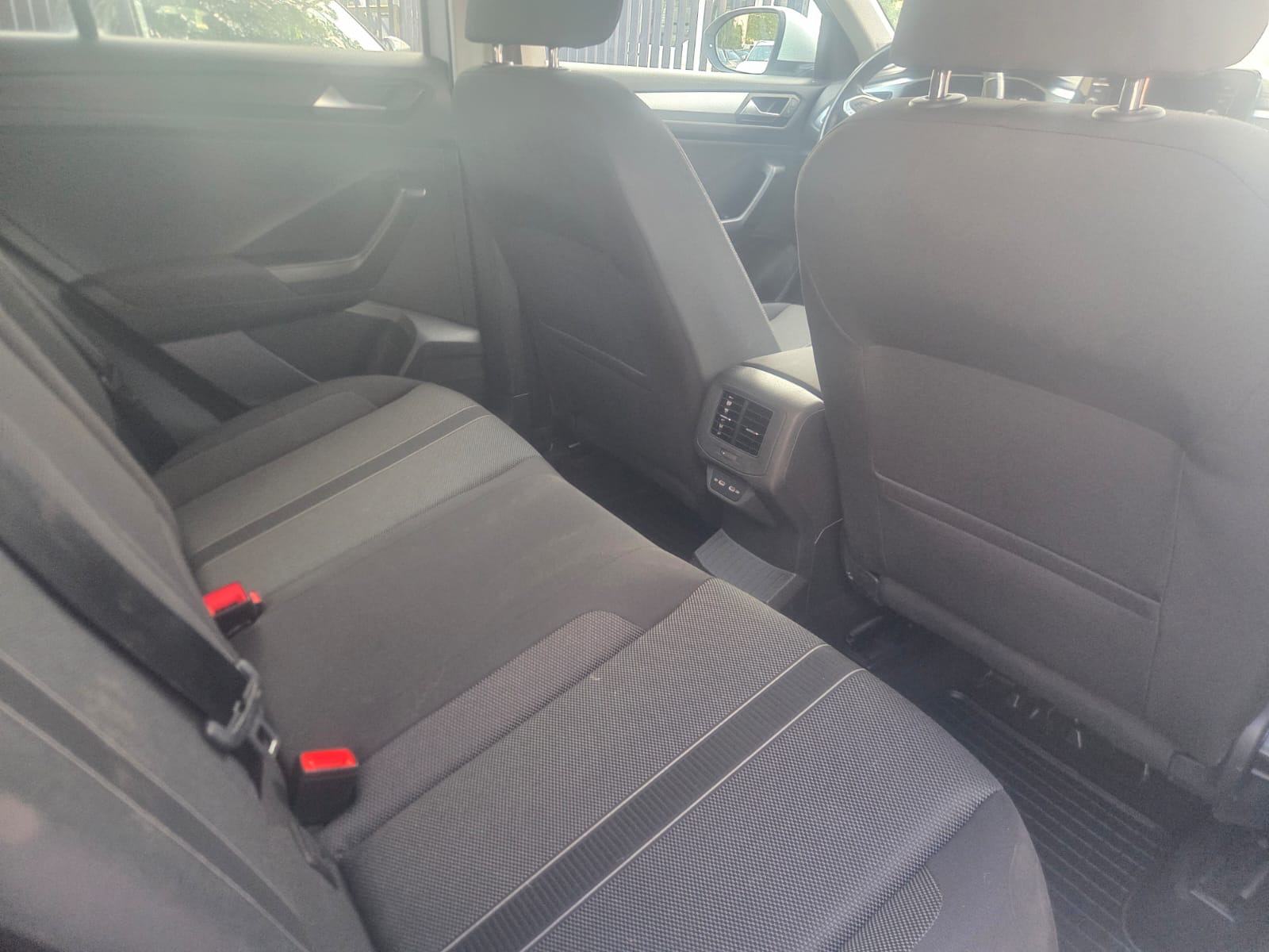 VW T-Roc 1,0 TSI VIRTUALNI COCKPIT 6 BRZINA110 KS KLIMA NIJE UVOZ, fotografija 15