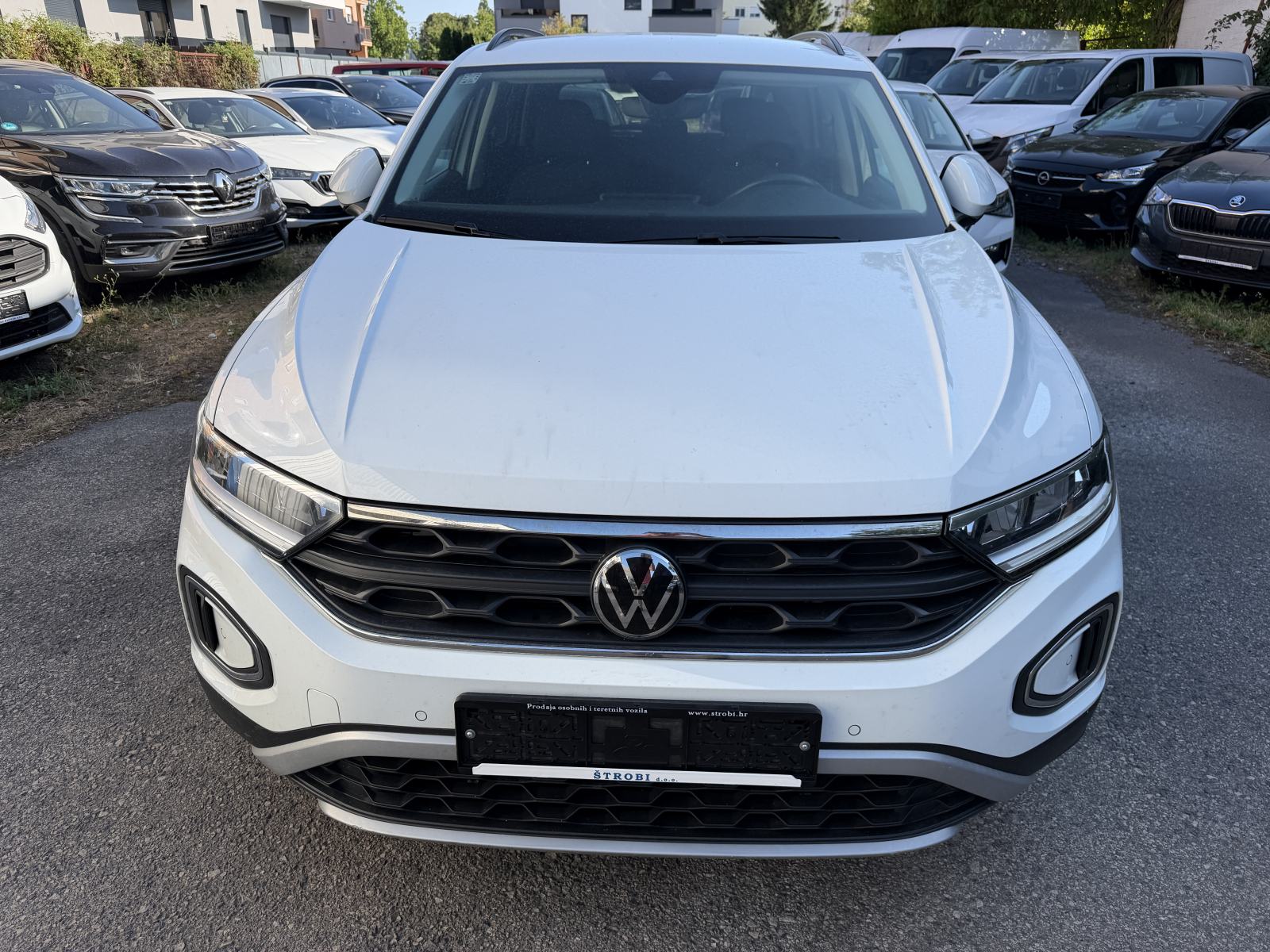 VW T-Roc 1,0 TSI VIRTUALNI COCKPIT 6 BRZINA110 KS KLIMA NIJE UVOZ, fotografija 10