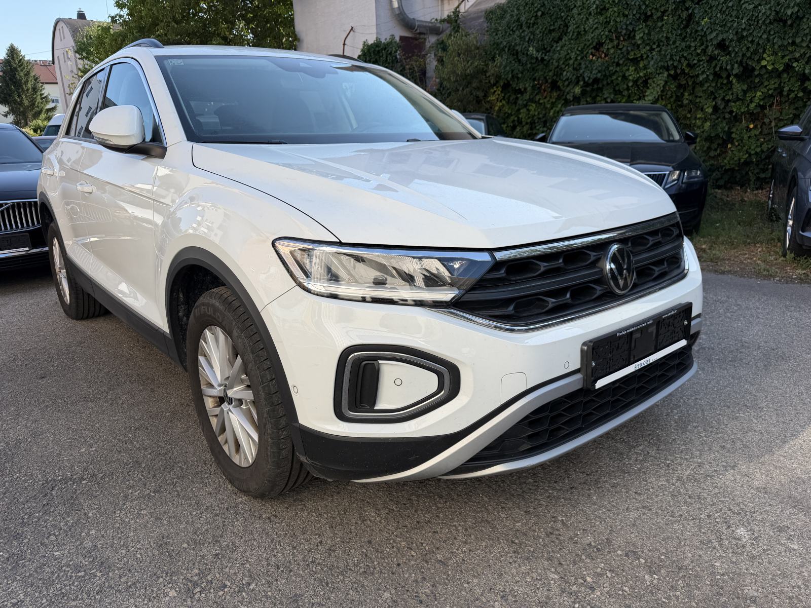 VW T-Roc 1,0 TSI VIRTUALNI COCKPIT 6 BRZINA110 KS KLIMA NIJE UVOZ, fotografija 3