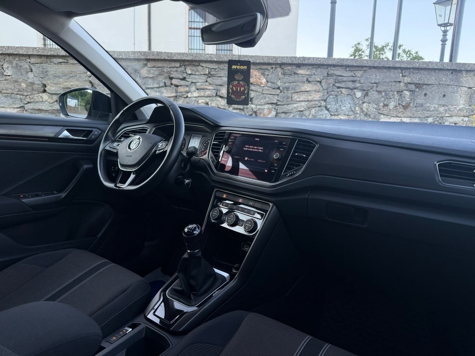 ••VW T-ROC 1.0TSI••SPORT PAKET,KAO NOVI••XENON/LED FAROVI,FULL OPREMA•, fotografija 8