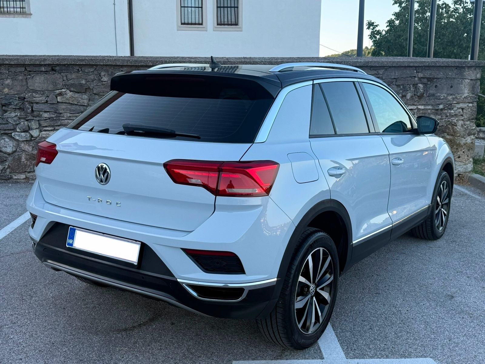 ••VW T-ROC 1.0TSI••SPORT PAKET,KAO NOVI••XENON/LED FAROVI,FULL OPREMA•, fotografija 4