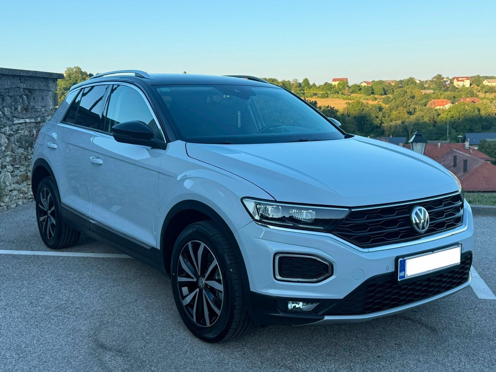 ••VW T-ROC 1.0TSI••SPORT PAKET,KAO NOVI••XENON/LED FAROVI,FULL OPREMA•, fotografija 1