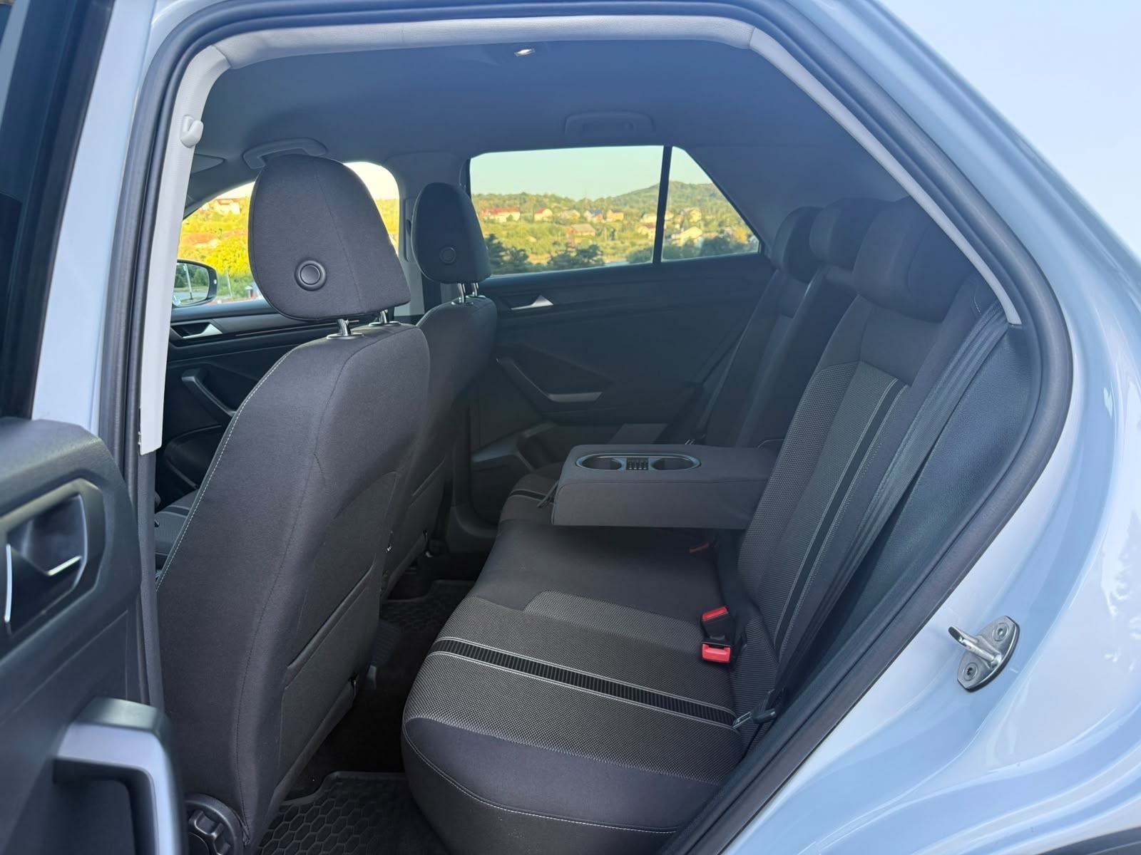 ••VW T-ROC 1.0TSI••SPORT PAKET,KAO NOVI••XENON/LED FAROVI,FULL OPREMA•, fotografija 15