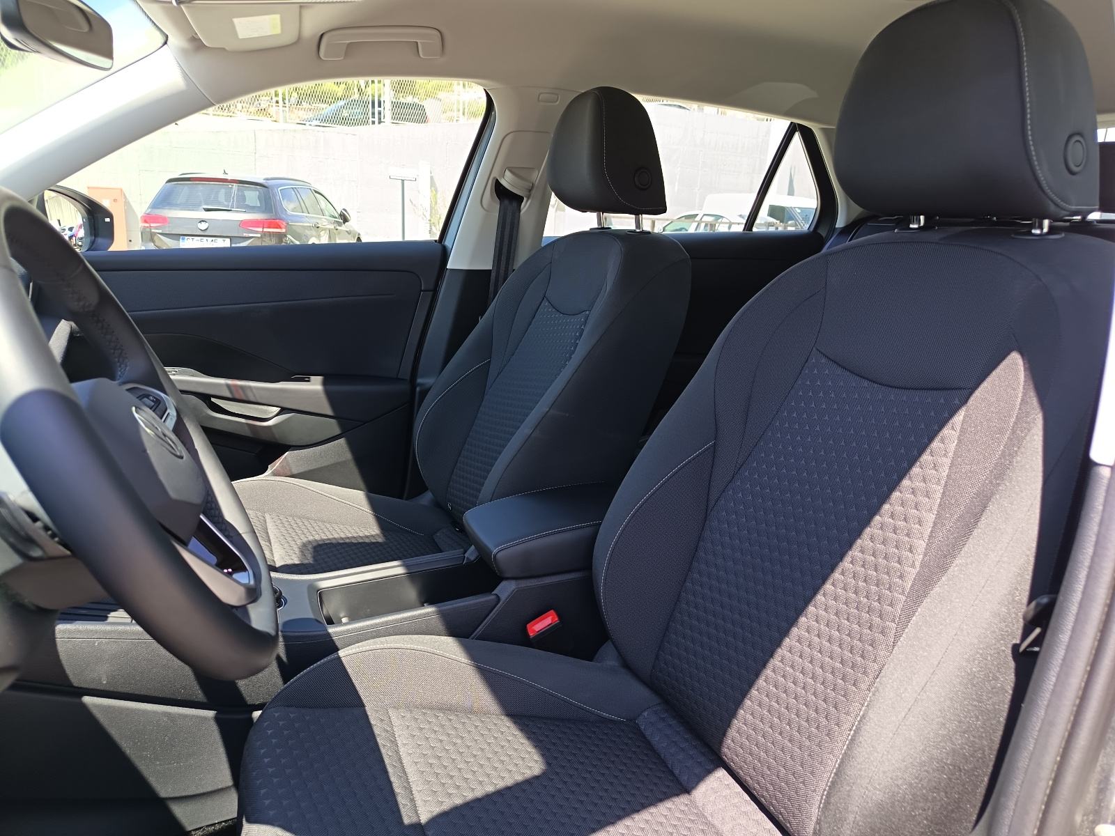 VW T-Roc 1.5 ETSI DSG TREND MHEV, TVORNIČKO JAMSTVO dostupan 15.10.26!, fotografija 14