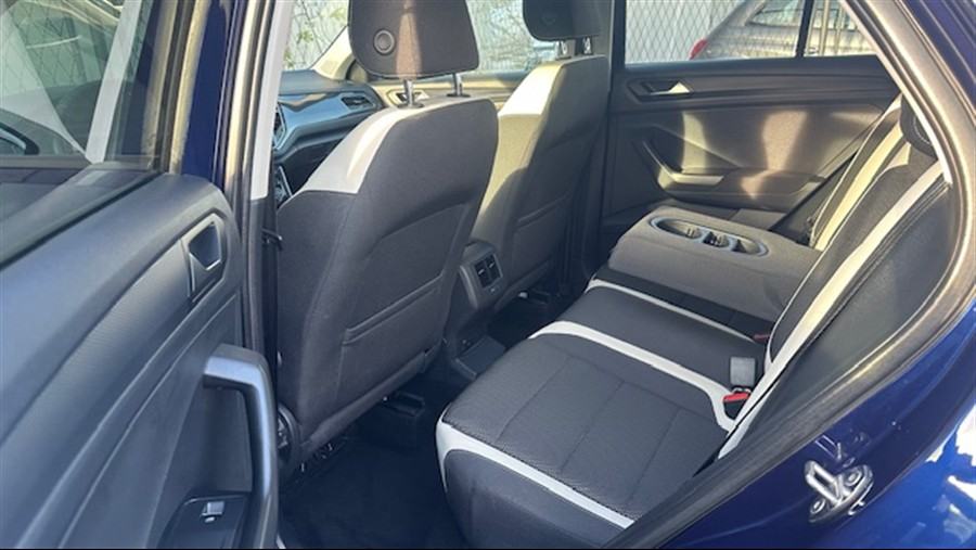 VW T-Roc 1.5 TSI, 150KS, LED, Navi, Virtual, Keyless, Kamera, Servisna, fotografija 19
