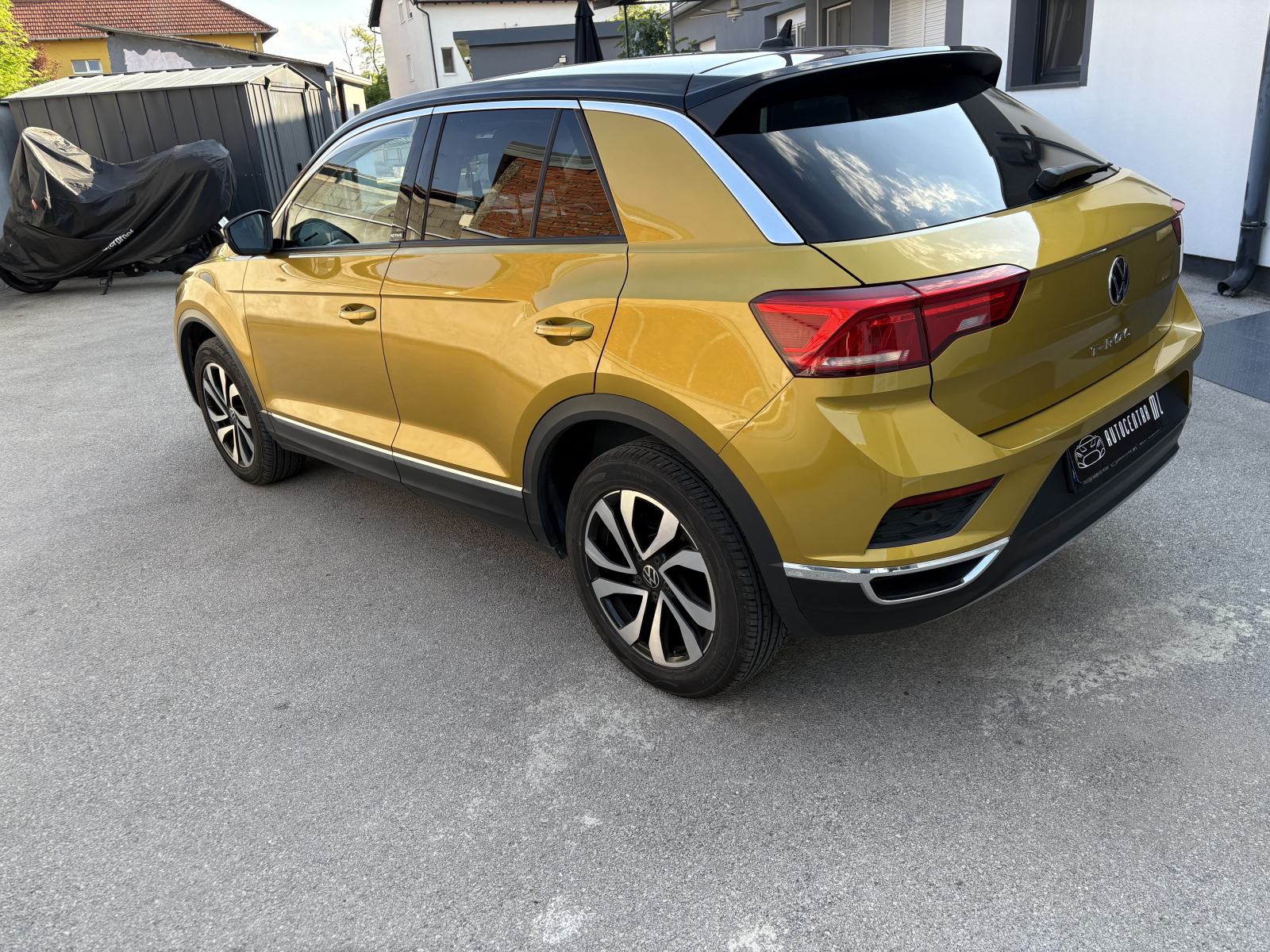 VW T-Roc 1,5 TSI ACTIVE AUTOMATIK, fotografija 8