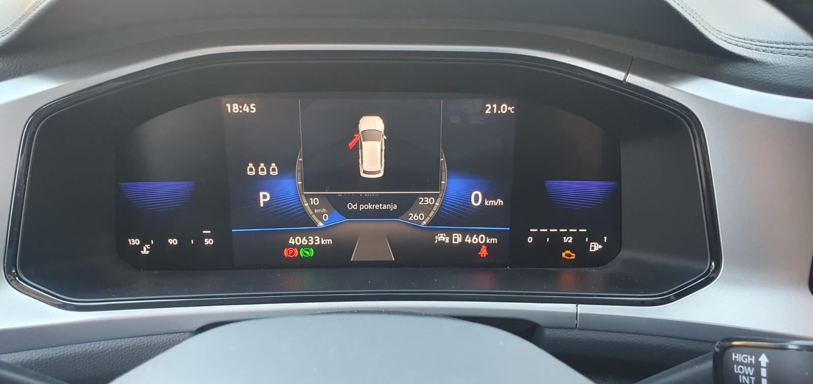 VW T-Roc 1,5 TSI automatik 2024 god sa 40400km, fotografija 15