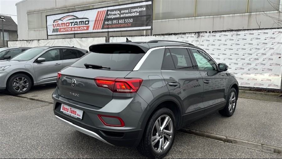 VW T-Roc 1.5 TSI DSG, 150KS, Virtual, LED, Kam. ACC, Servisna, U PDV-u, pogled izvana - slika 5