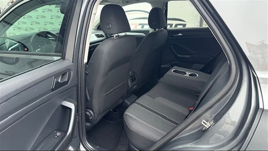 VW T-Roc 1.5 TSI DSG, 150KS, Virtual, LED, Kam. ACC, Servisna, U PDV-u, fotografija 19