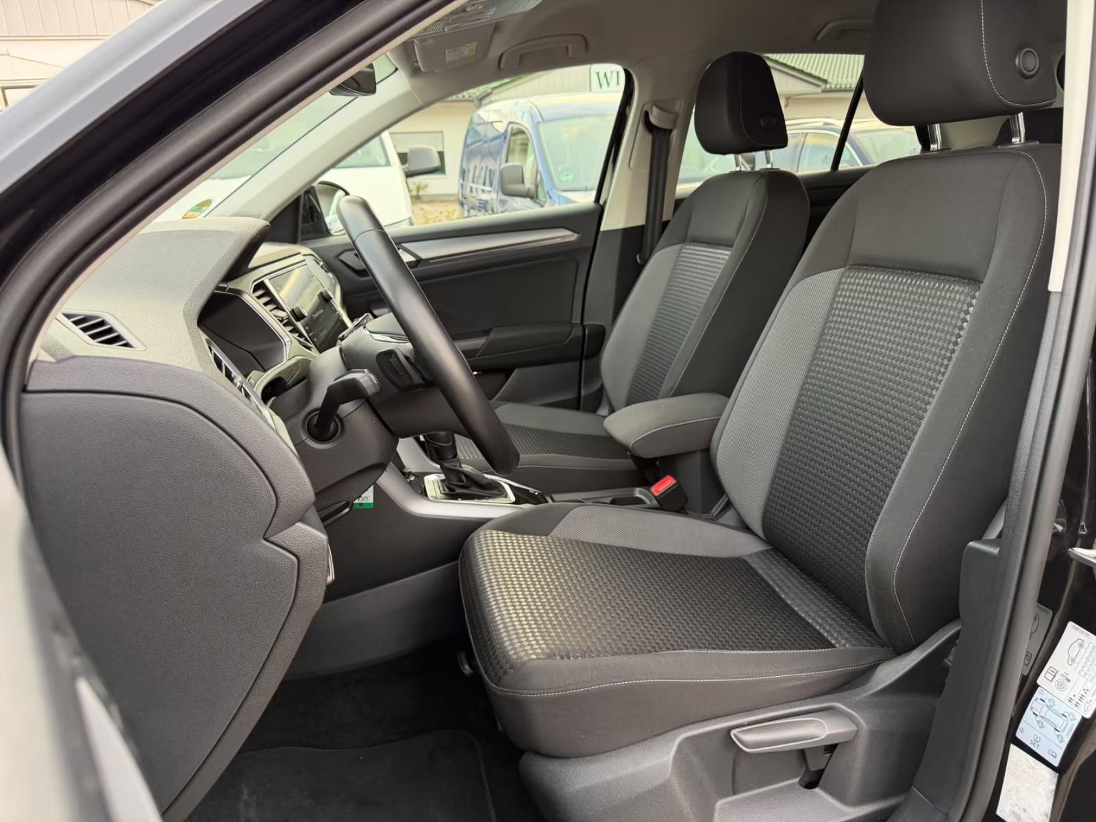 VW T-Roc 1.5 TSI DSG automatik, fotografija 8