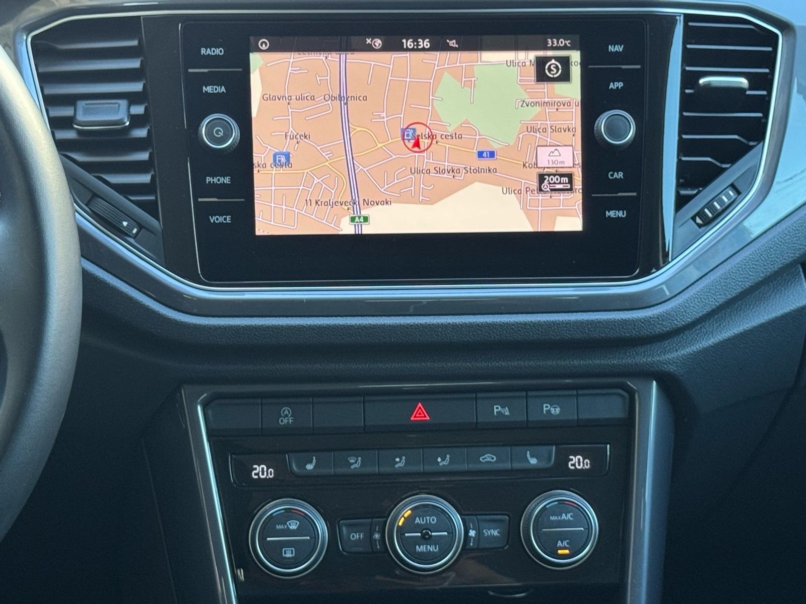 VW T-Roc 1,5 TSI DSG / IQ DRIVE / FULL LED / NAVI / AMBIENT / ACC /, fotografija 7