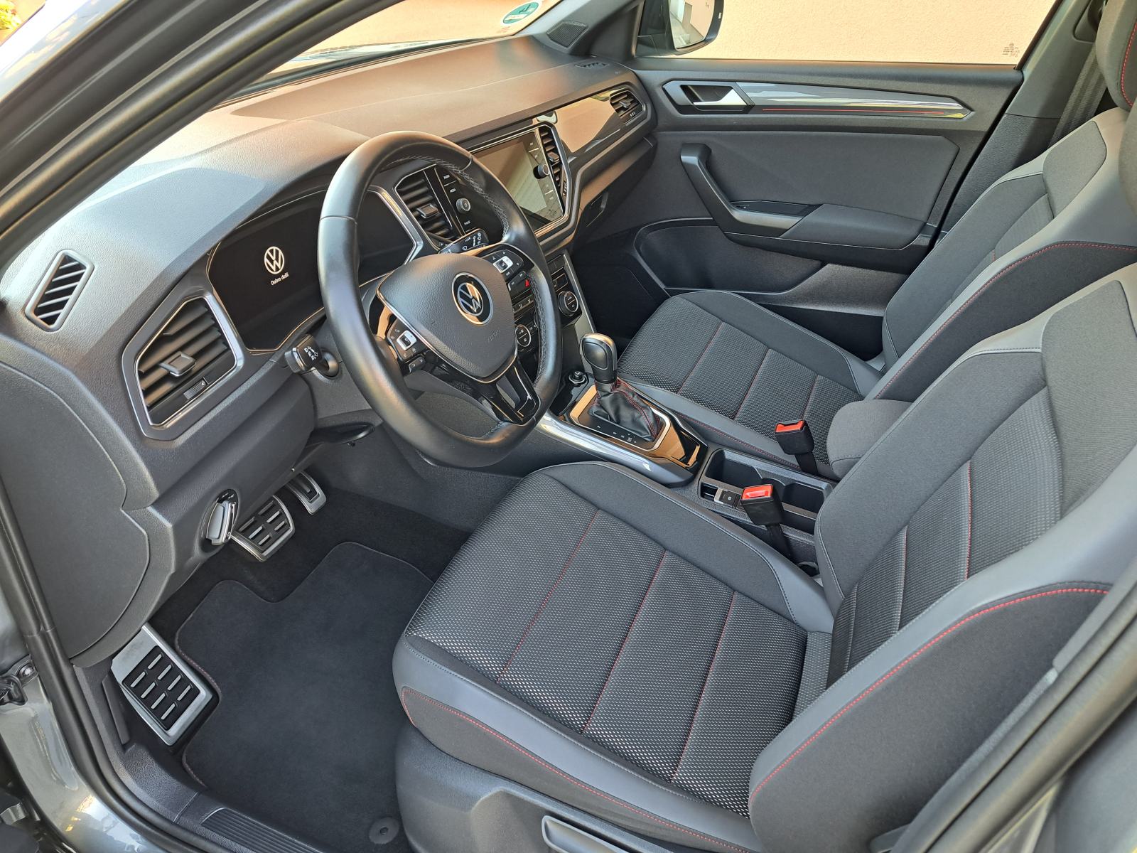 VW T-ROC 1.5*TSI*DSG*SPORT*MATRIX*VIRTUAL*NAVIGACIJA*KAMERA*, fotografija 10