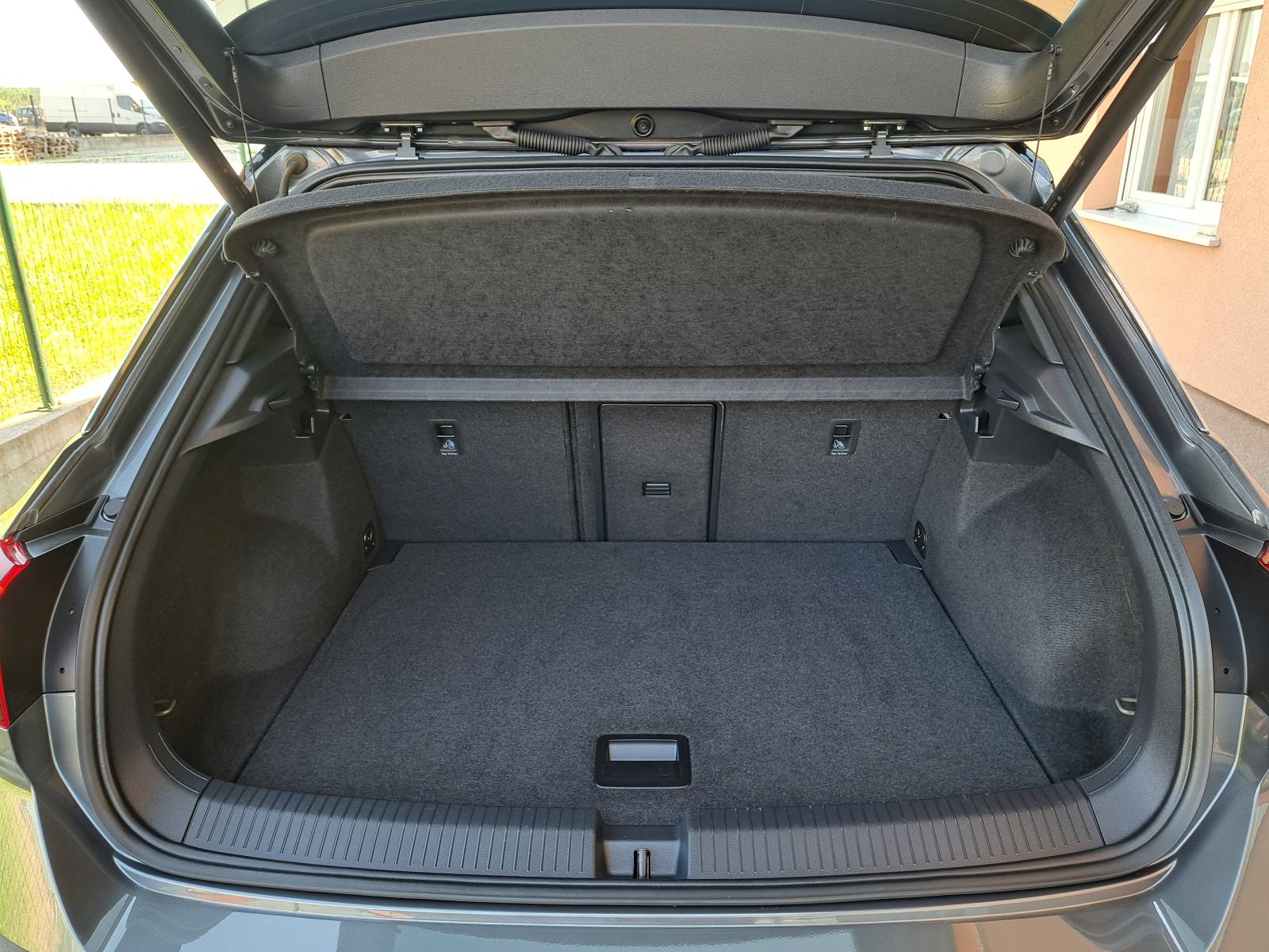 VW T-ROC 1.5*TSI*DSG*SPORT*MATRIX*VIRTUAL*NAVIGACIJA*KAMERA*, fotografija 13