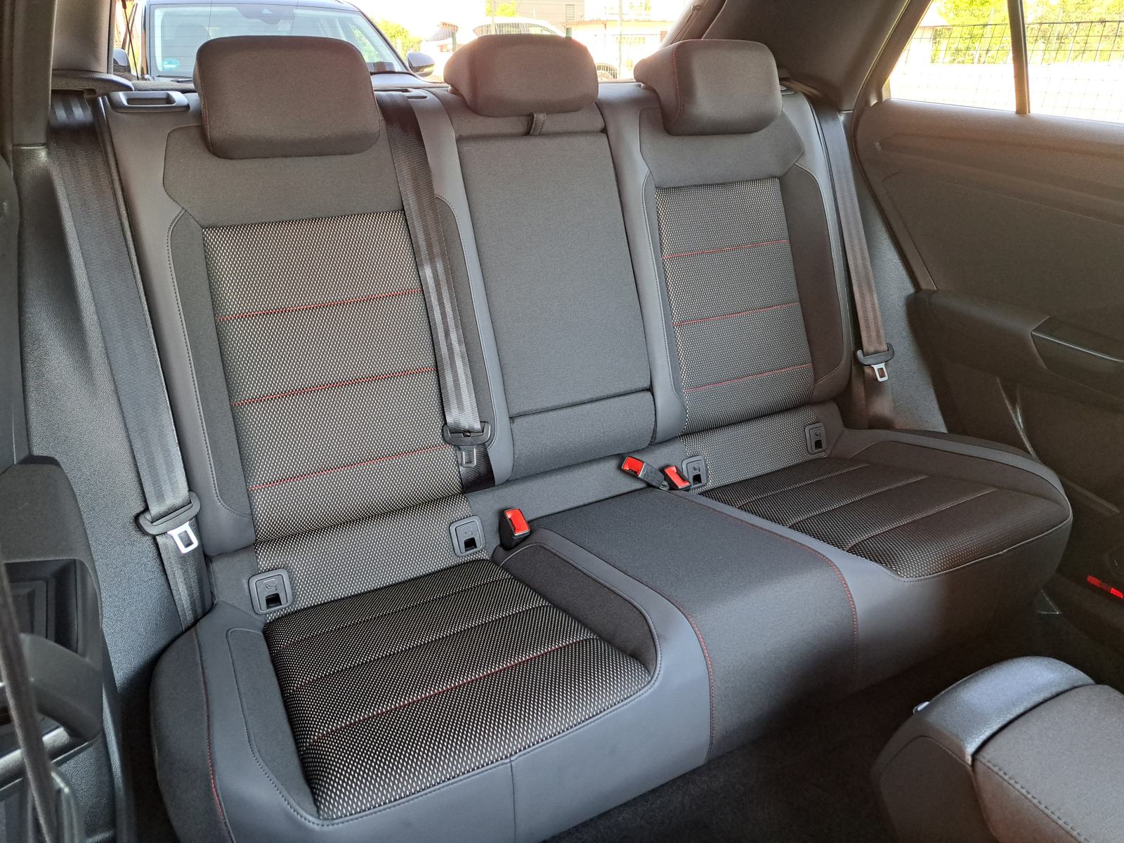 VW T-ROC 1.5*TSI*DSG*SPORT*MATRIX*VIRTUAL*NAVIGACIJA*KAMERA*, fotografija 14