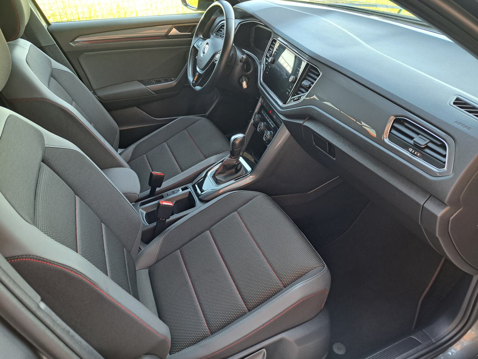 VW T-ROC 1.5*TSI*DSG*SPORT*MATRIX*VIRTUAL*NAVIGACIJA*KAMERA*, fotografija 15