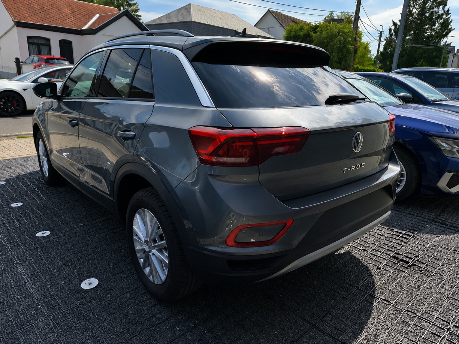 VW T-Roc 1,5 TSI,navi,led, leasing rata 280e, fotografija 2