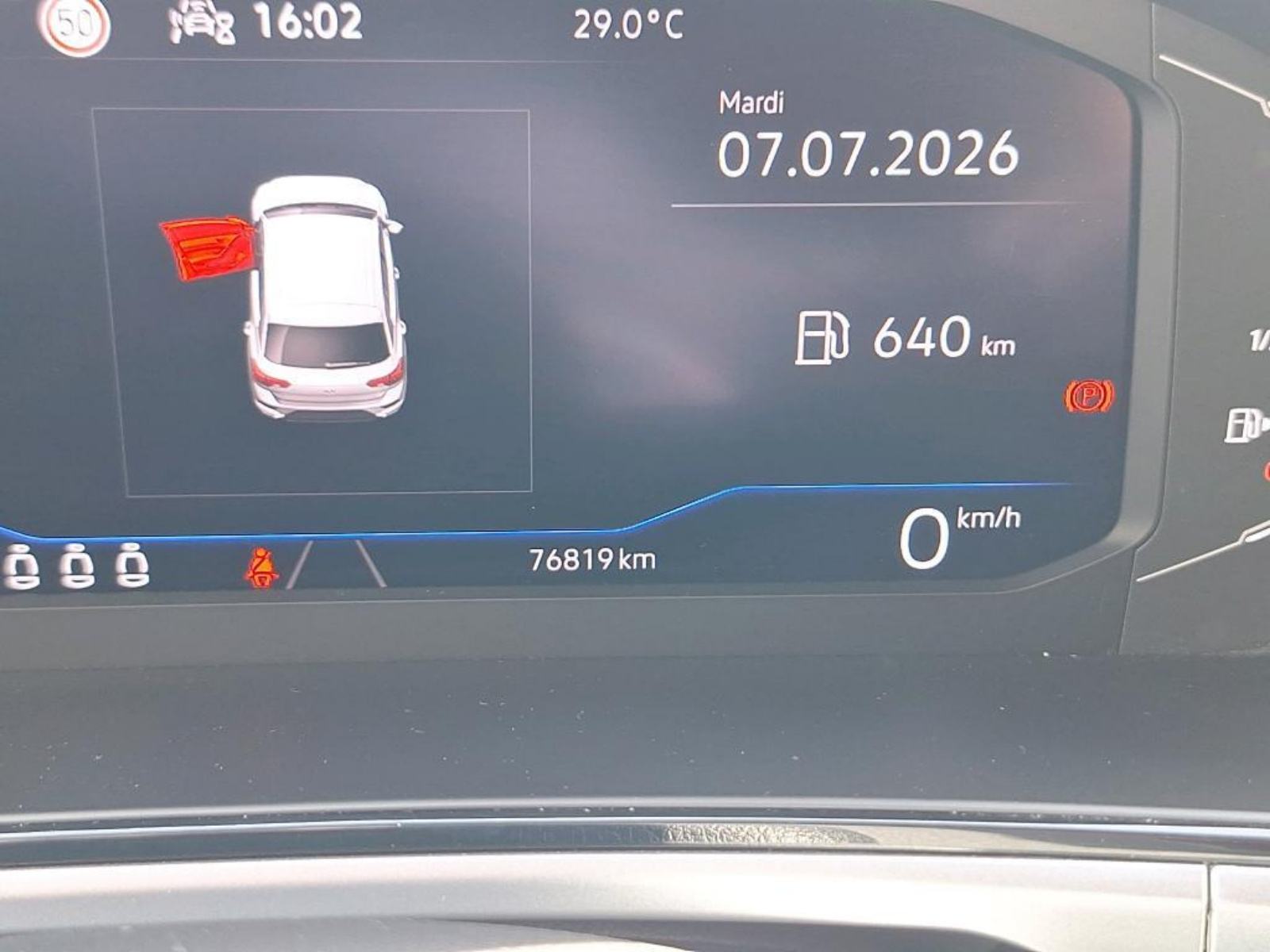 VW T-Roc 1,5 TSI,navi,led, leasing rata 280e, fotografija 7