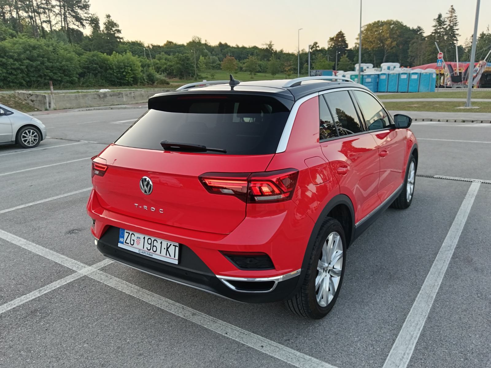 VW T-Roc 1,5 TSI NAVIGACIJA,KAMERA, fotografija 10