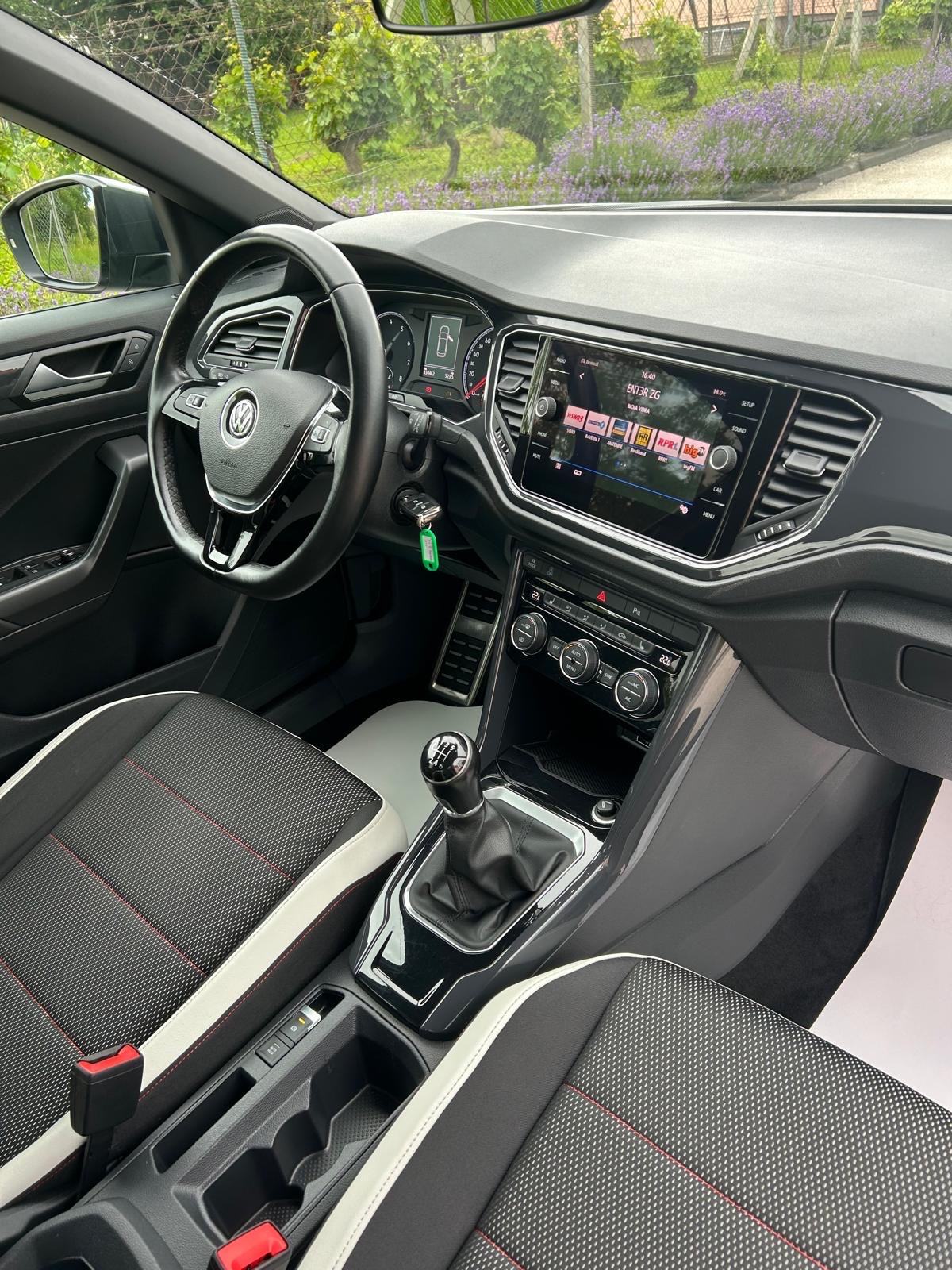 VW T-Roc 1,5 TSI, fotografija 11