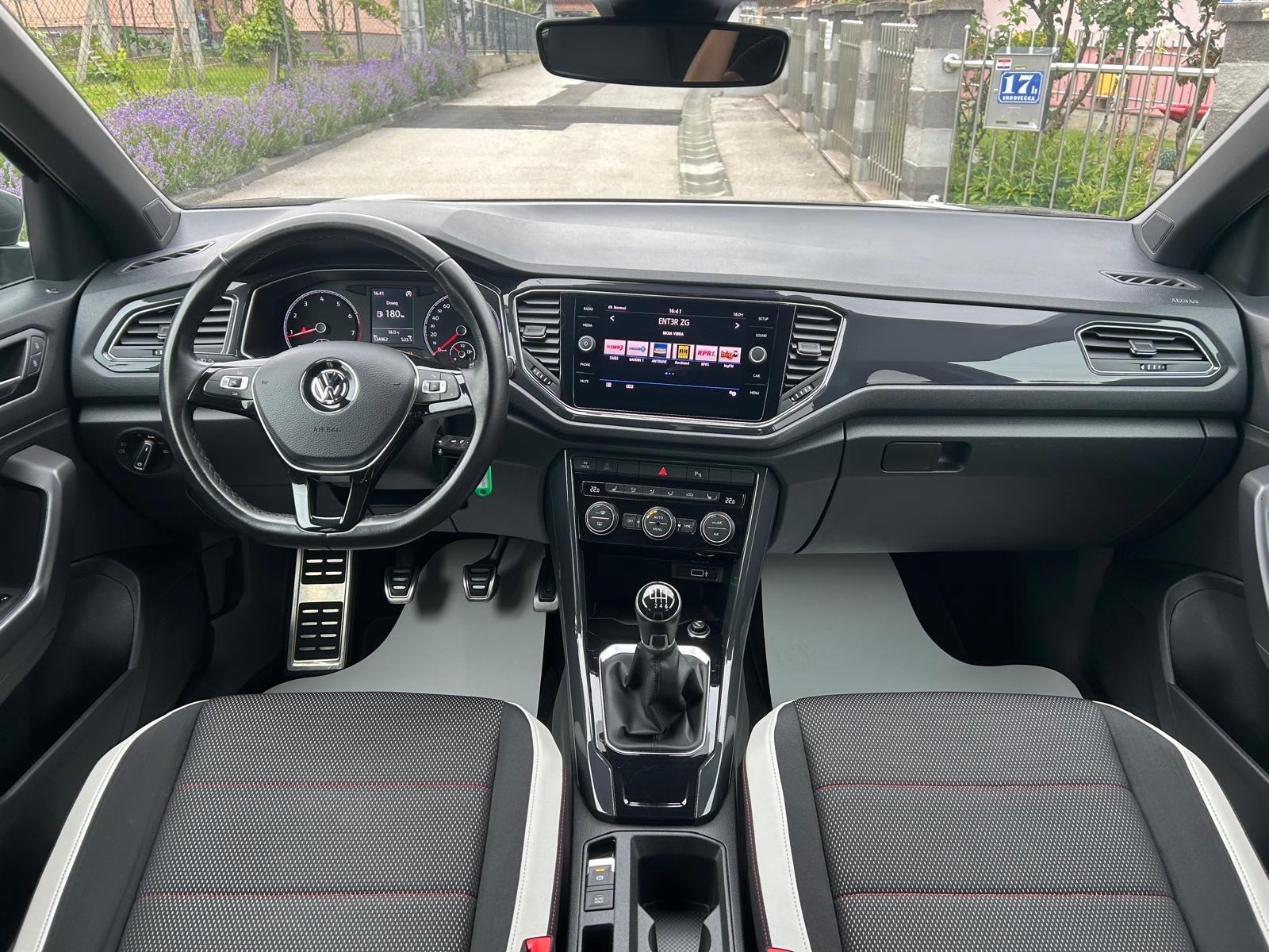 VW T-Roc 1,5 TSI, fotografija 13