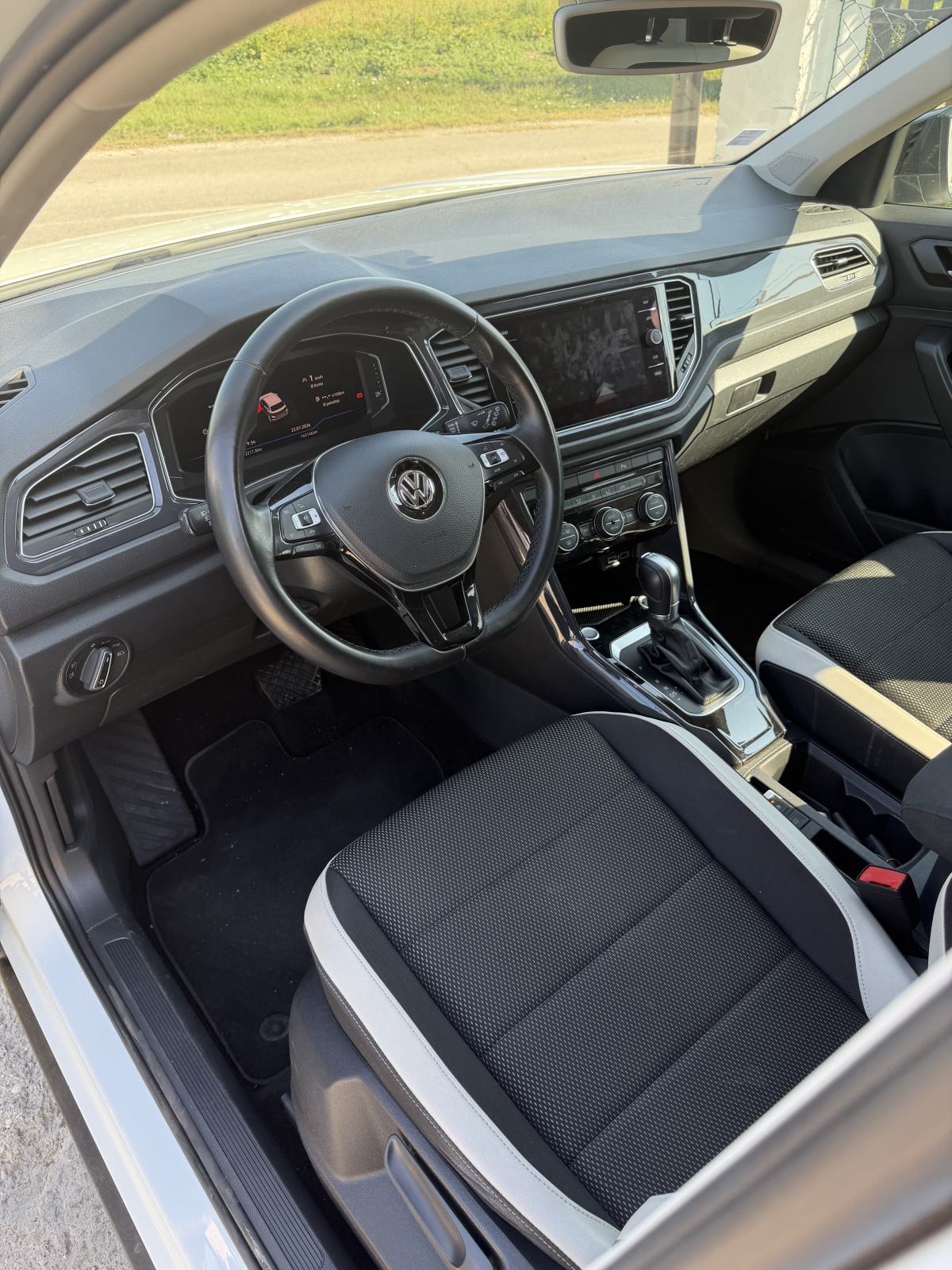 VW T-Roc 1,5 TSI, fotografija 14