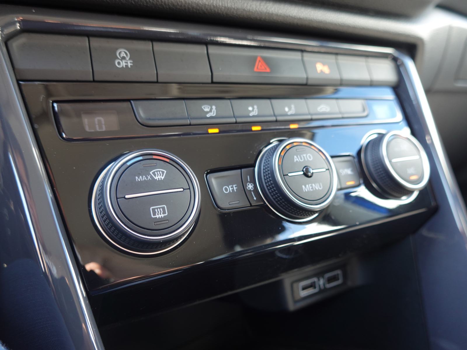 Volkswagen T-Roc 1.5 TSI BMT Sport+LED+VZV.KAMERA+VIRTUAL+ACC, fotografija 11