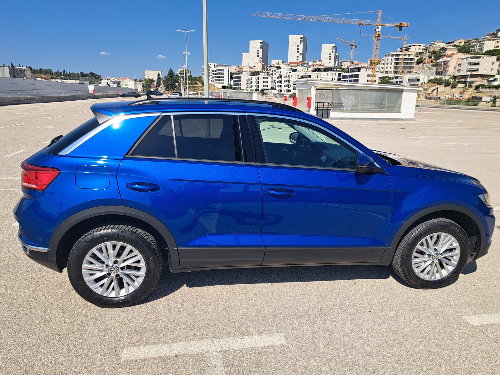 VW T-Roc 1.5 TSI DSG | HR auto | 80.000 km | Reg. 12/2026 | Kamera, fotografija 6
