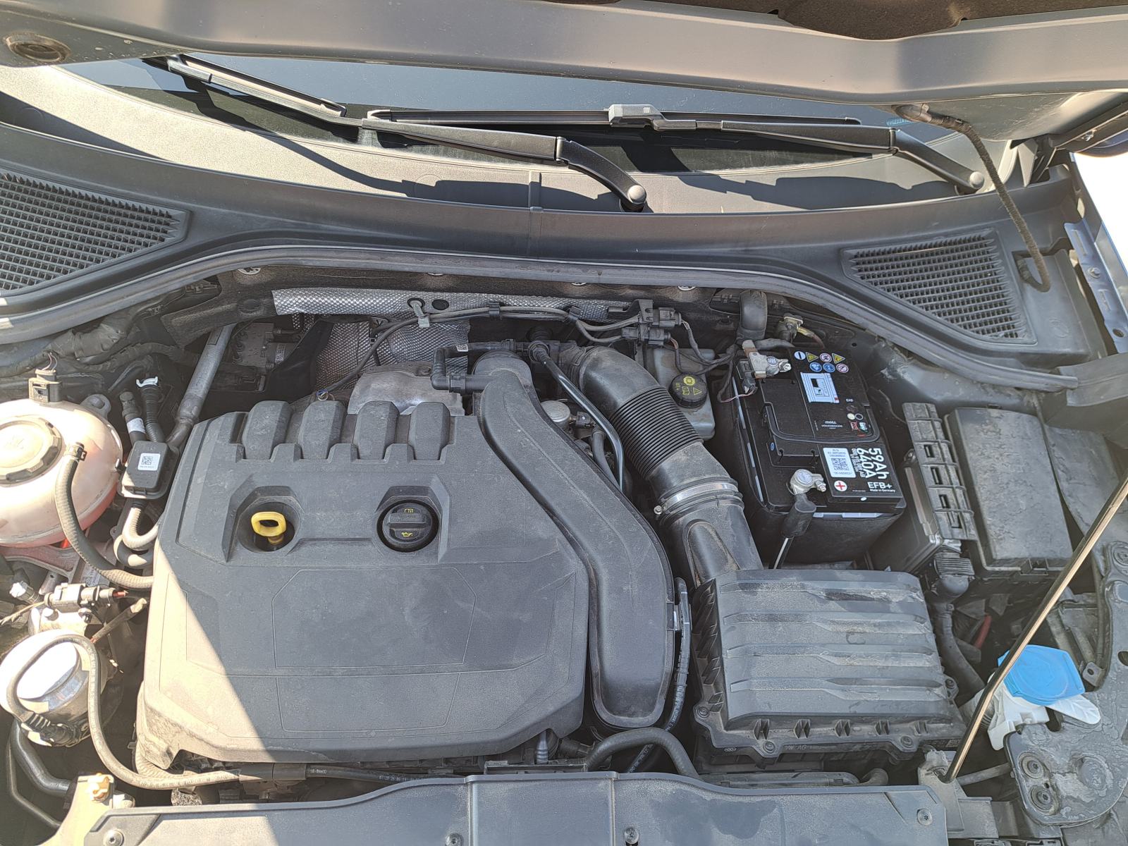 VW T-Roc 1.5 TSI DSG | HR auto | 80.000 km | Reg. 12/2026 | Kamera, fotografija 18